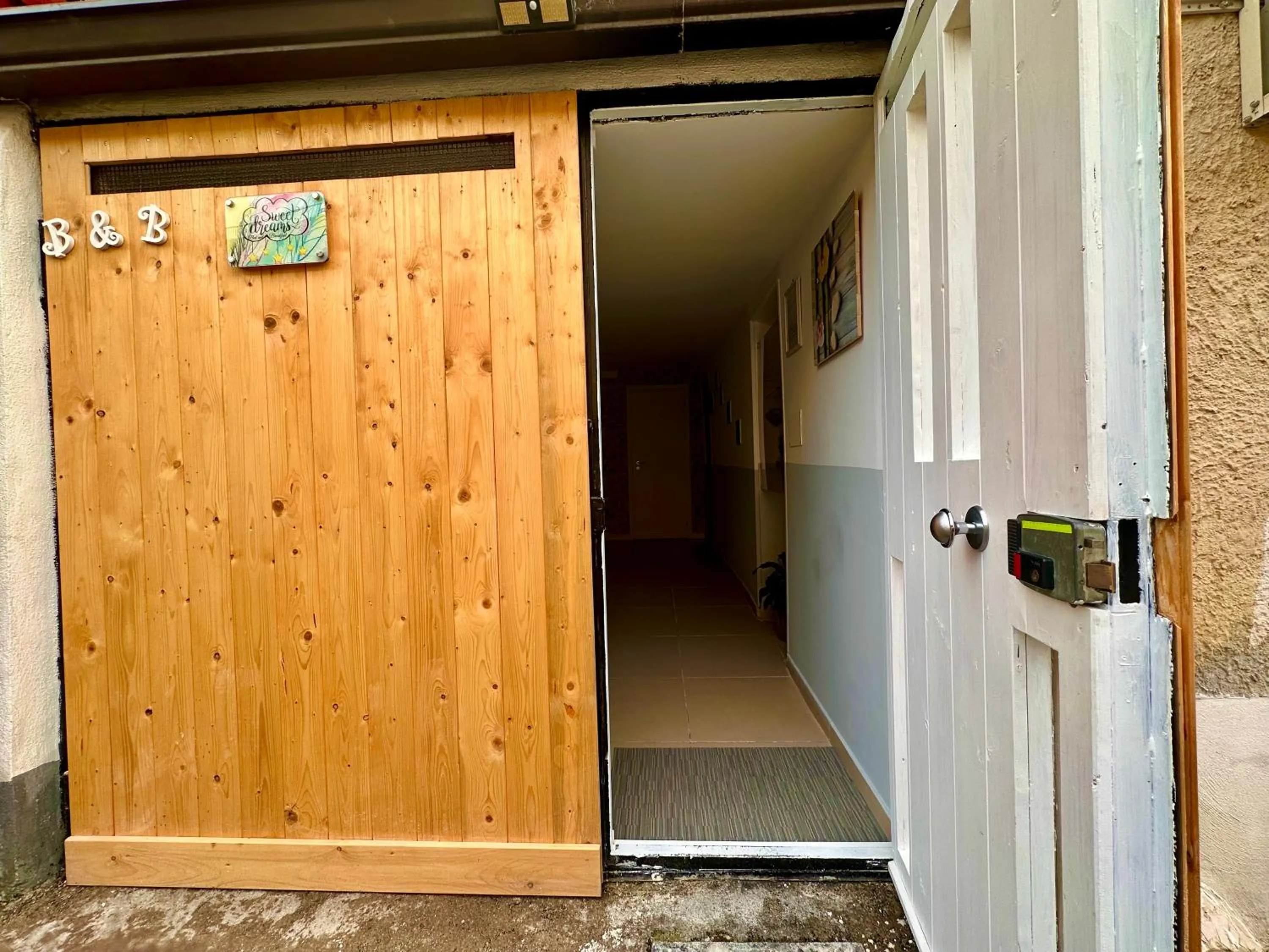 Facade/entrance in Sweet Dreams Napoli