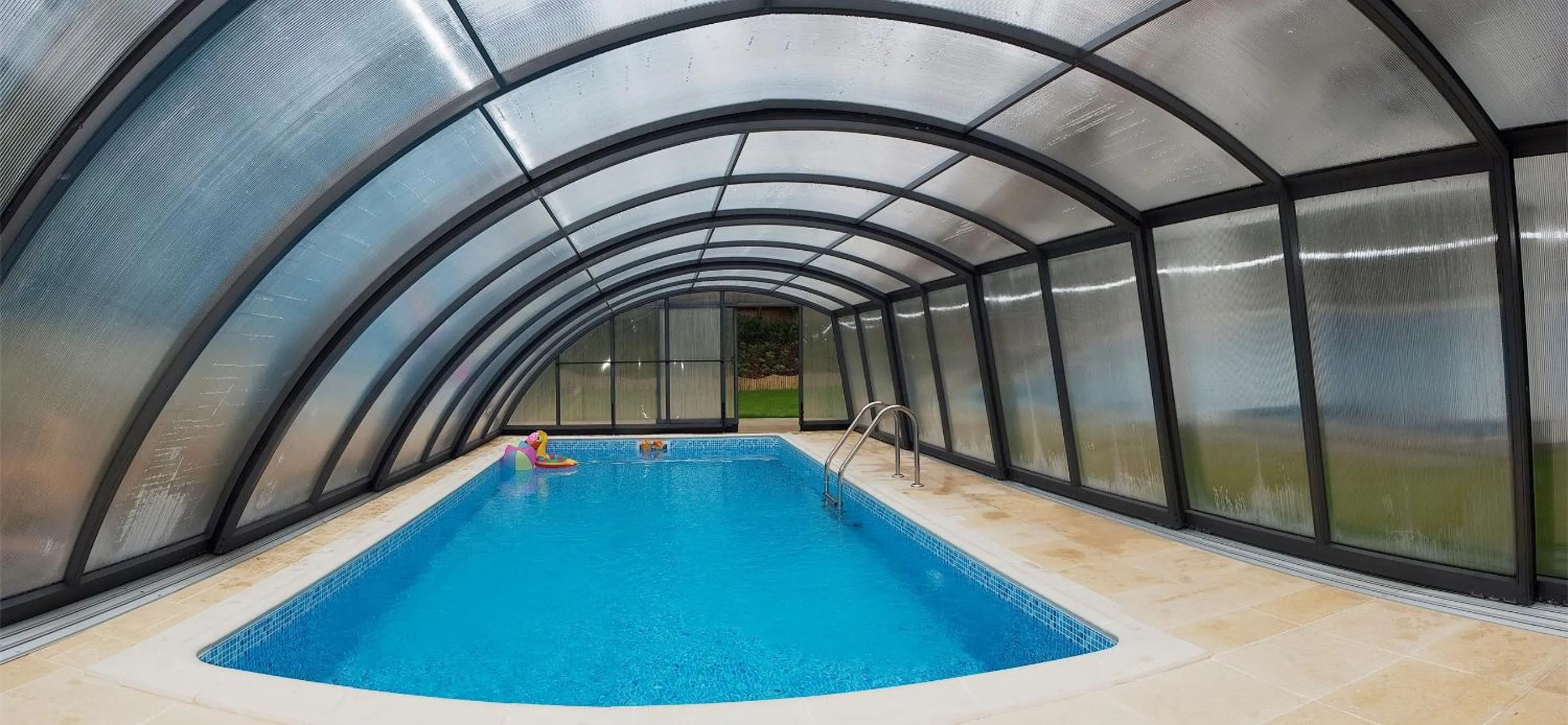 Swimming pool in Villa Cztery Pory Roku, Sun & Snow