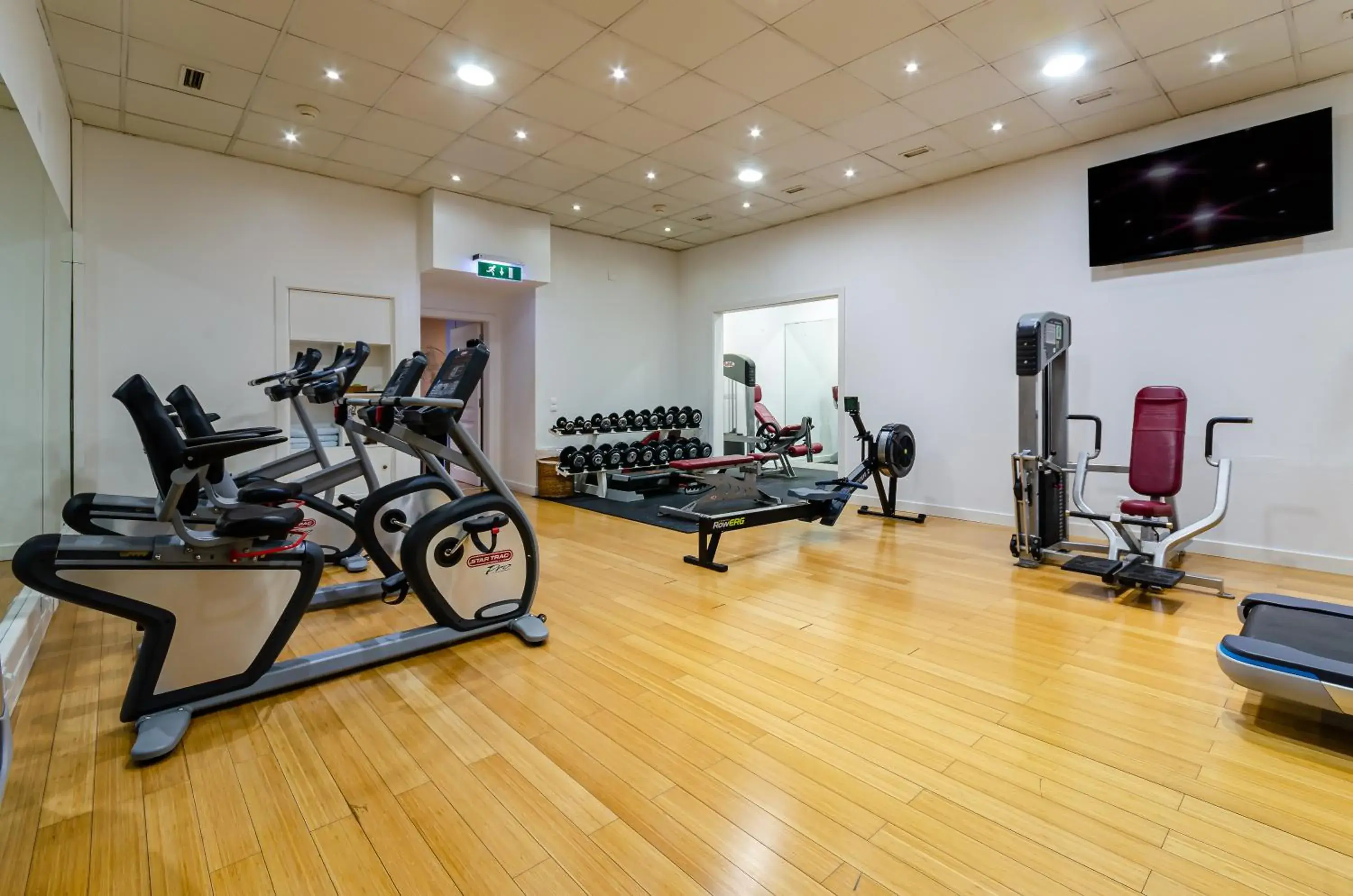 Fitness centre/facilities in Olissippo Lapa Palace – The Leading Hotels of the World Fitness centre/facilities in Olissippo Lapa Palace – The Leading Hotels of the World