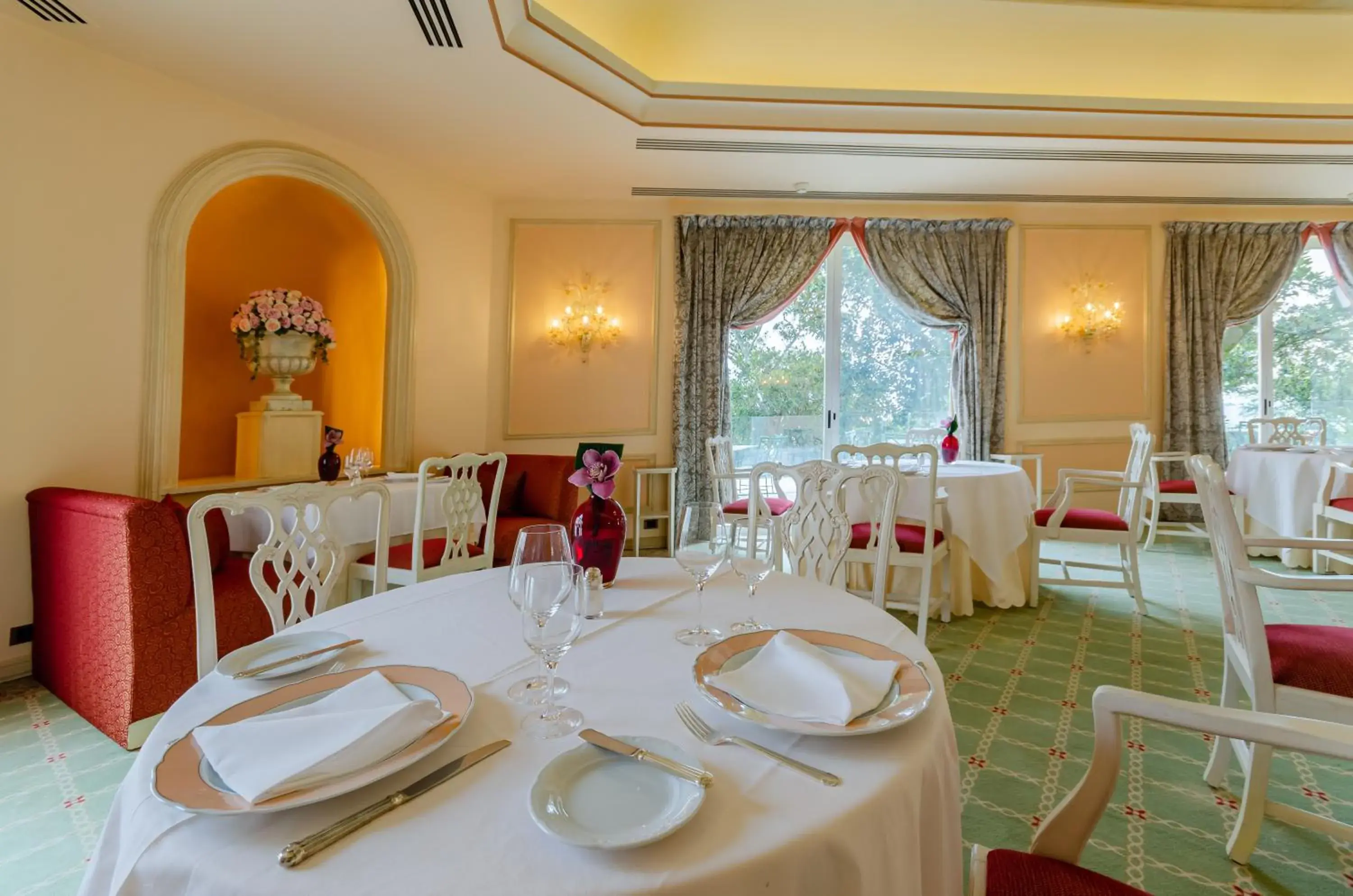 Restaurant/places to eat in Olissippo Lapa Palace – The Leading Hotels of the World Restaurant/places to eat in Olissippo Lapa Palace – The Leading Hotels of the World