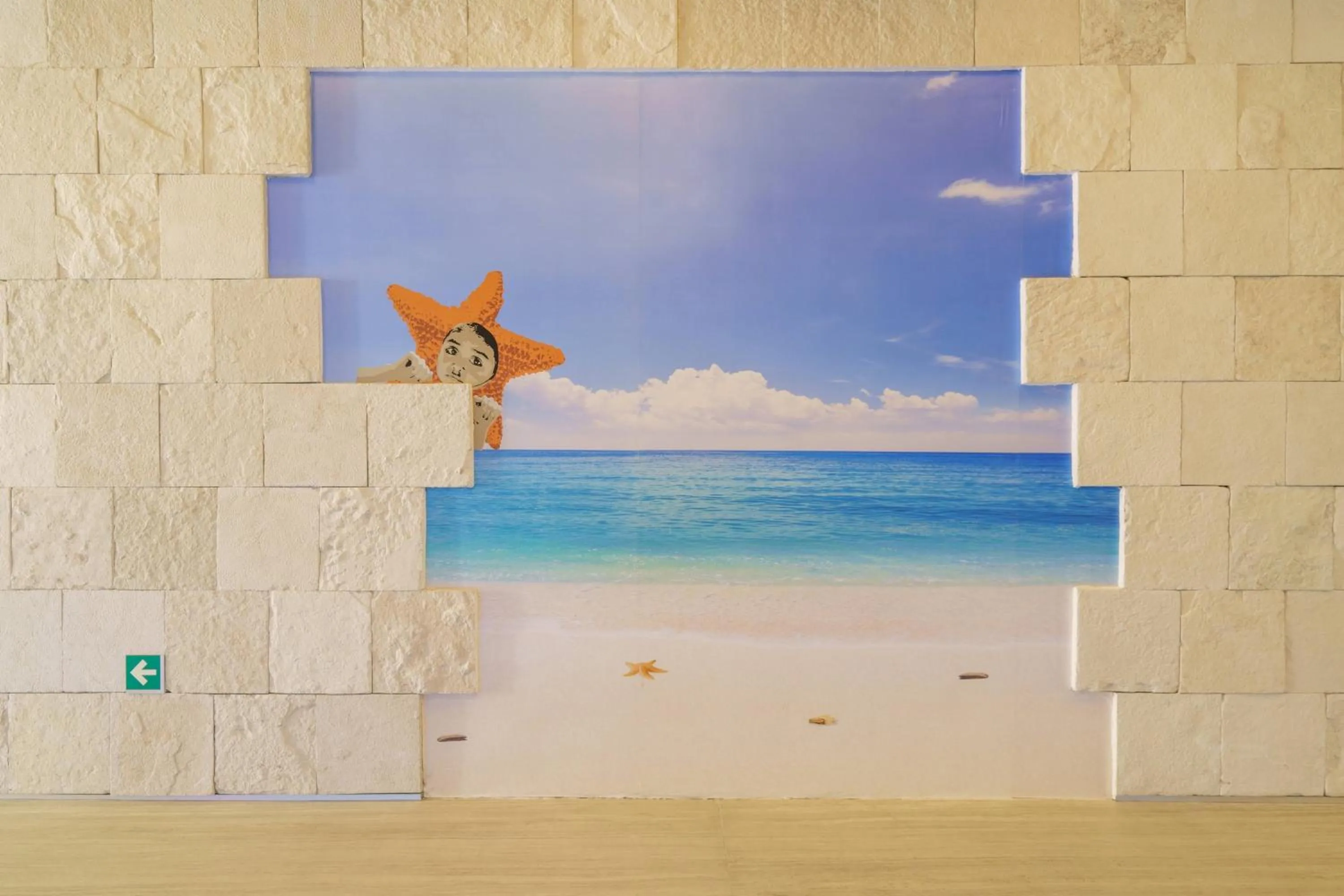 Beach in Renaissance Cancun Resort & Marina