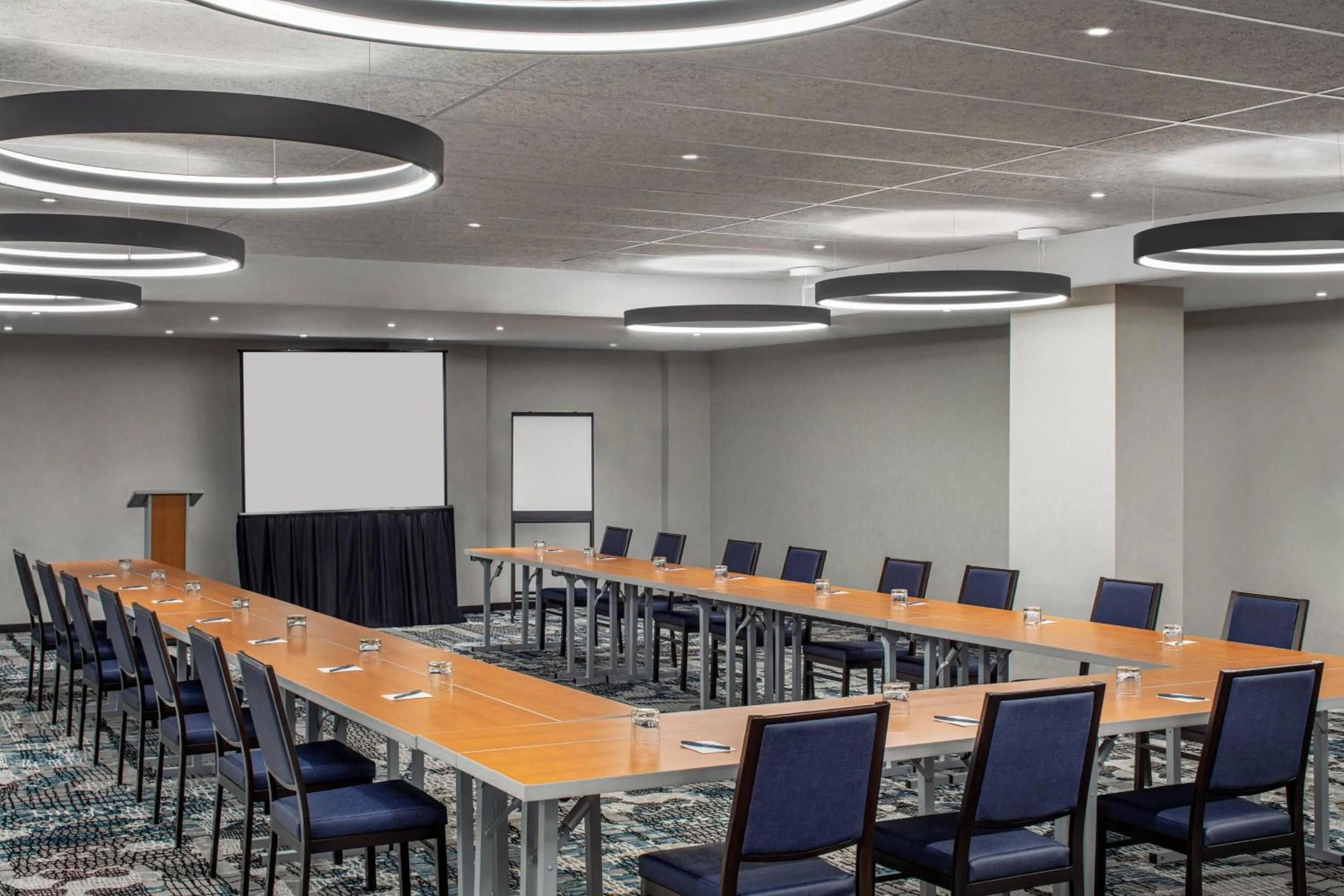 Meeting/conference room in Fairfield Inn & Suites by Marriott New York Manhattan/Times Square South