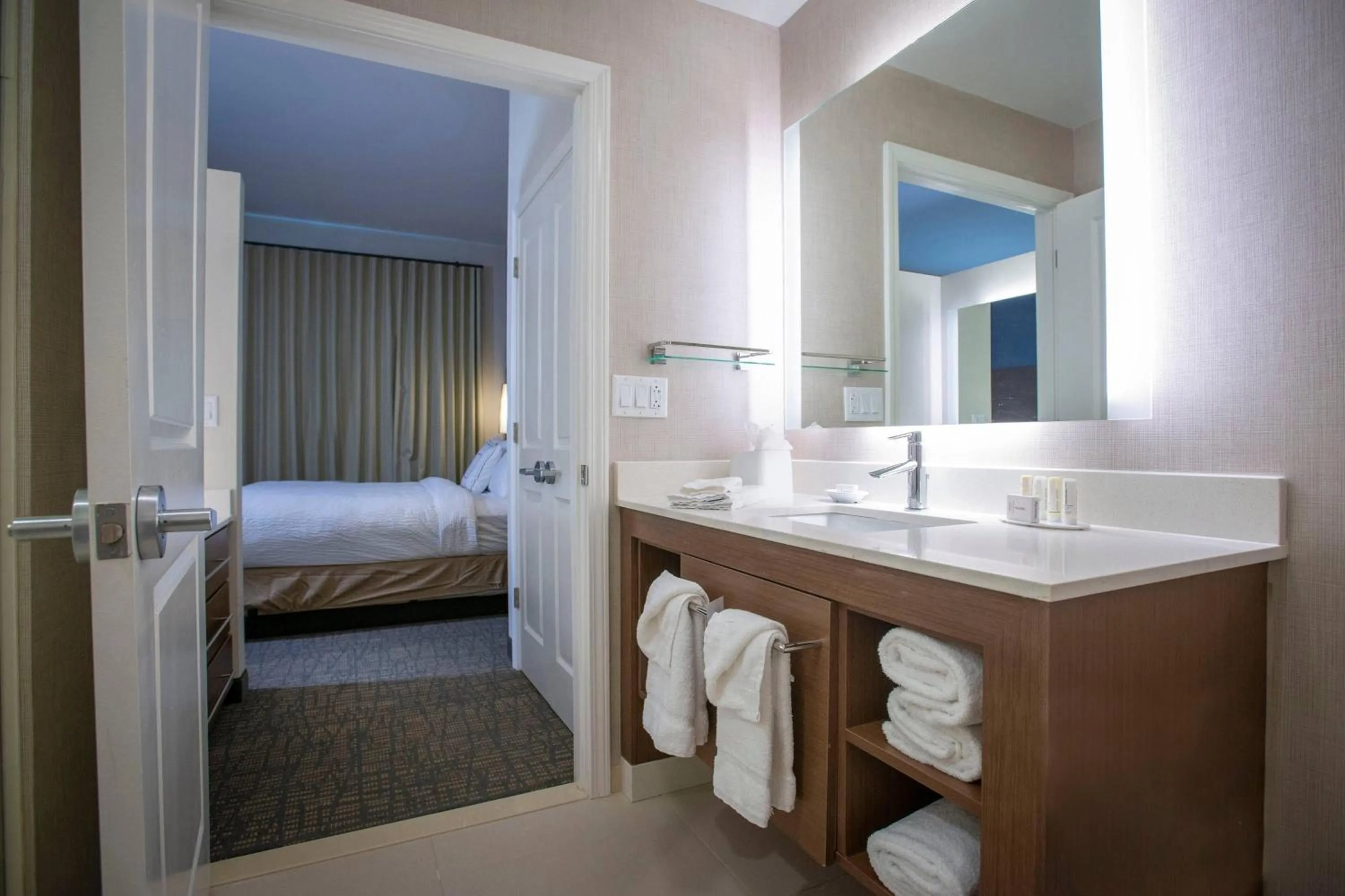 Bedroom, Bed in Residence Inn by Marriott Pensacola Airport/Medical Center