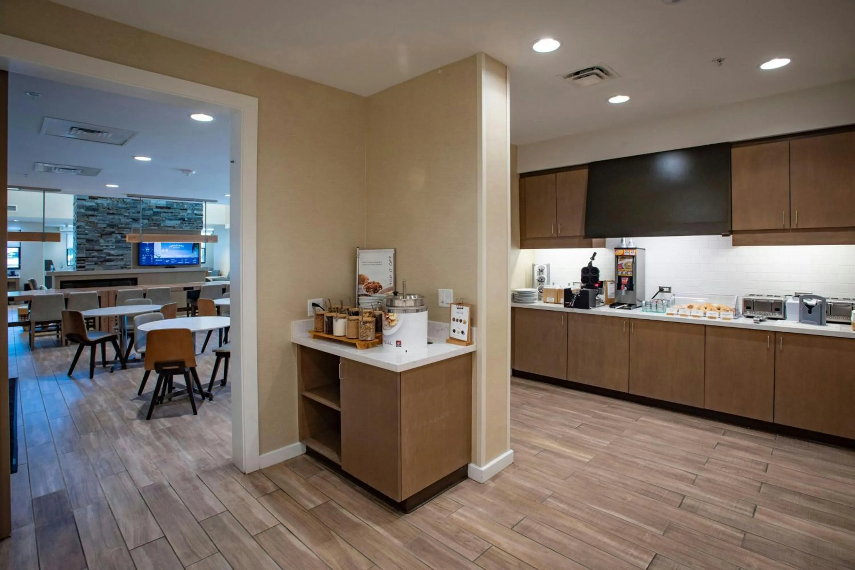 Breakfast in Residence Inn by Marriott Pensacola Airport/Medical Center