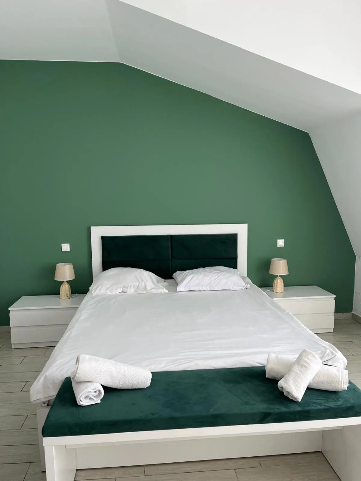 Bed in City Hotel Bucharest