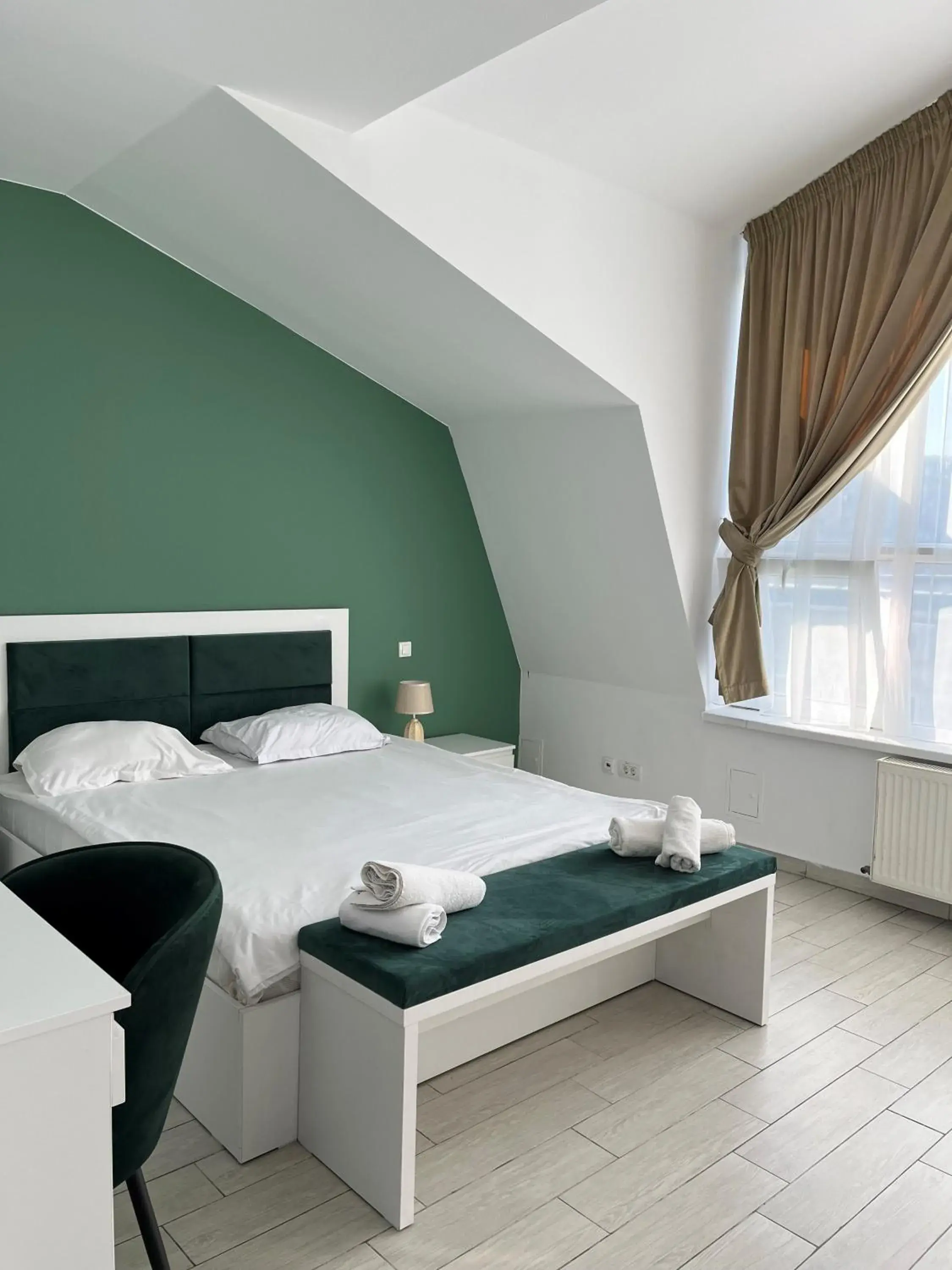 Bedroom, Bed in City Hotel Bucharest Bedroom, Bed in City Hotel Bucharest