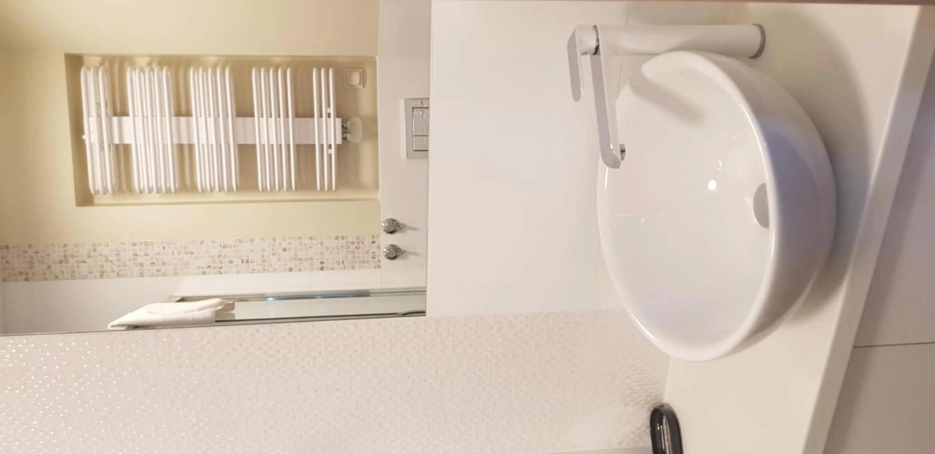 Bathroom in Metropolis Apartamenty Centrum