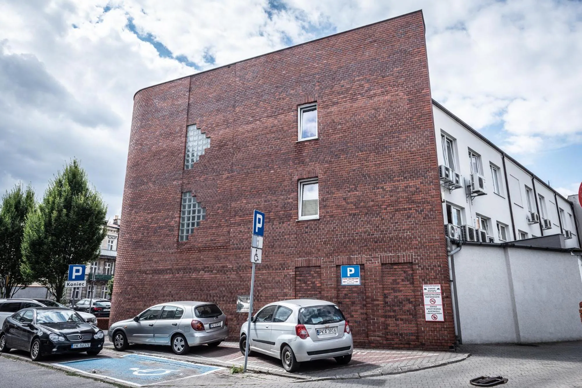 Property building in Metropolis Apartamenty Centrum