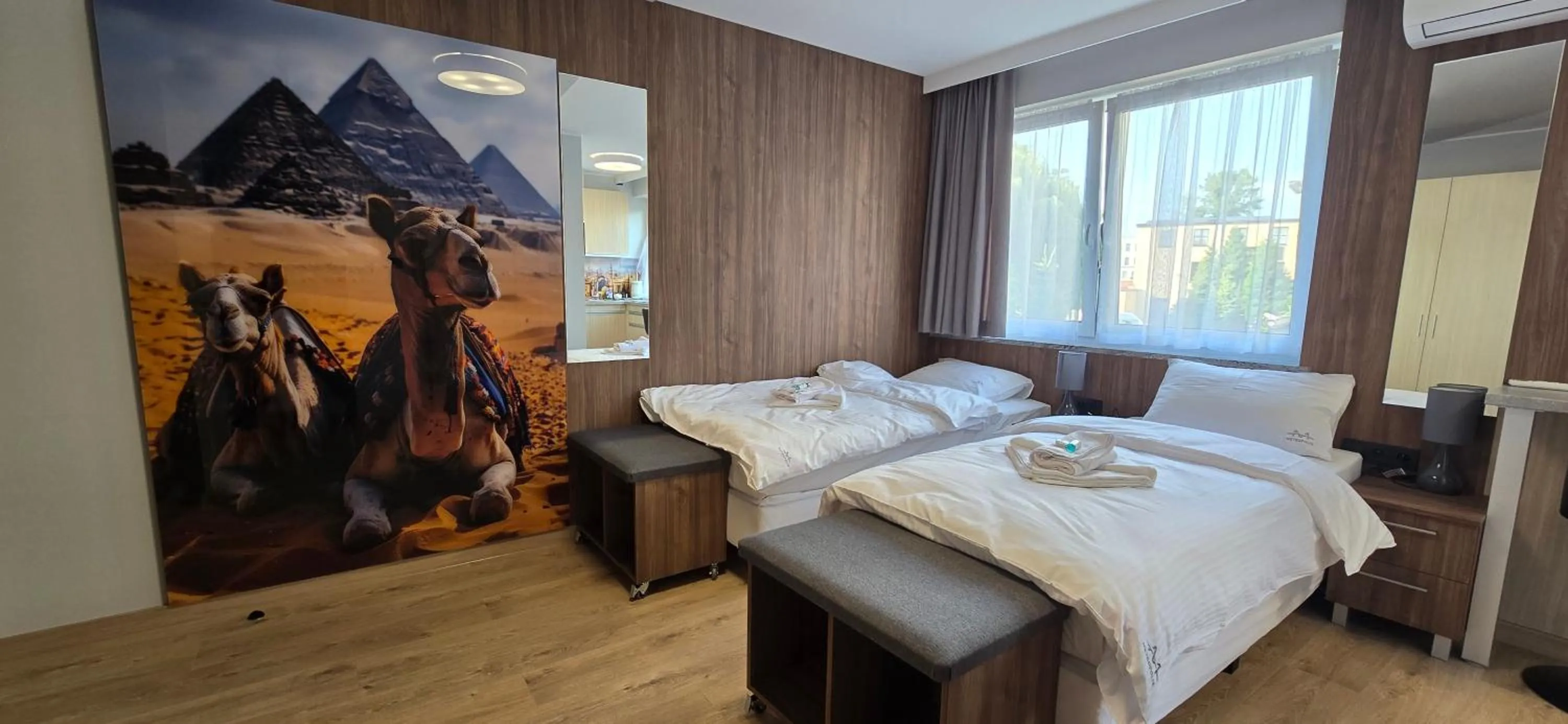 Photo of the whole room, Bed in Metropolis Apartamenty Centrum