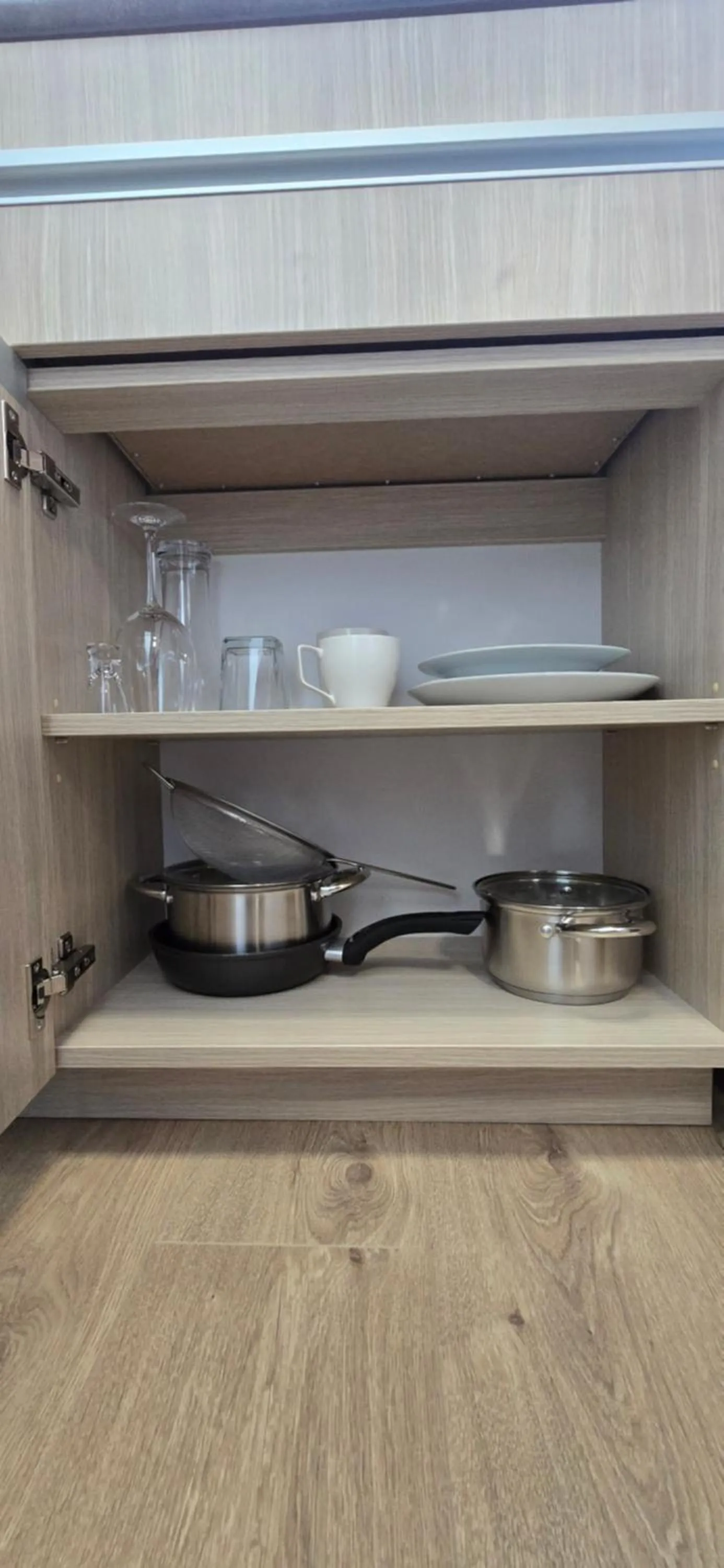 Kitchen or kitchenette in Metropolis Apartamenty Centrum