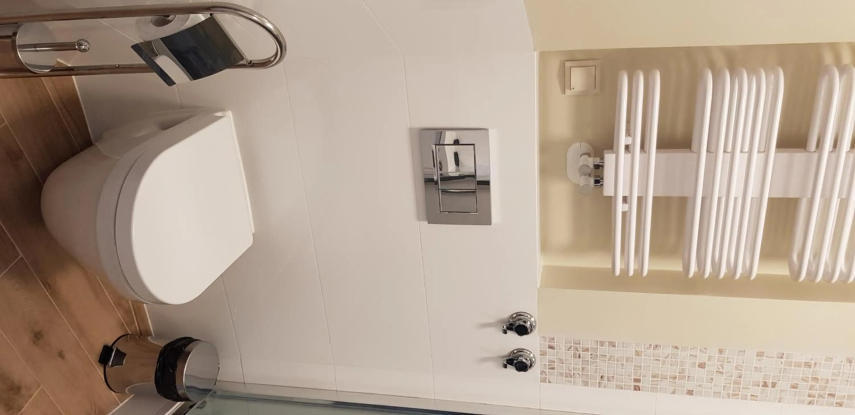 Toilet in Metropolis Apartamenty Centrum