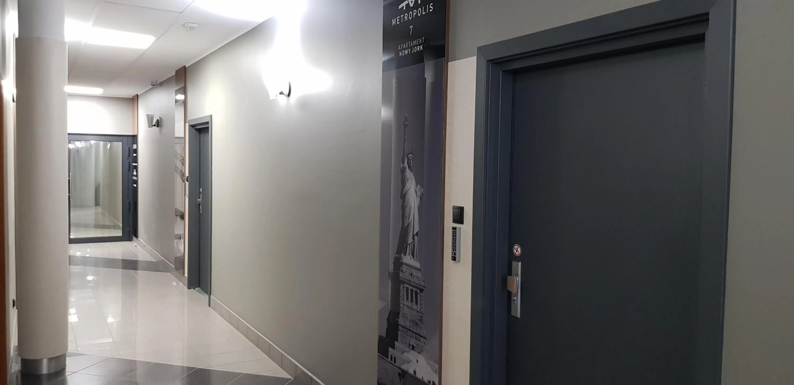 Property building in Metropolis Apartamenty Centrum