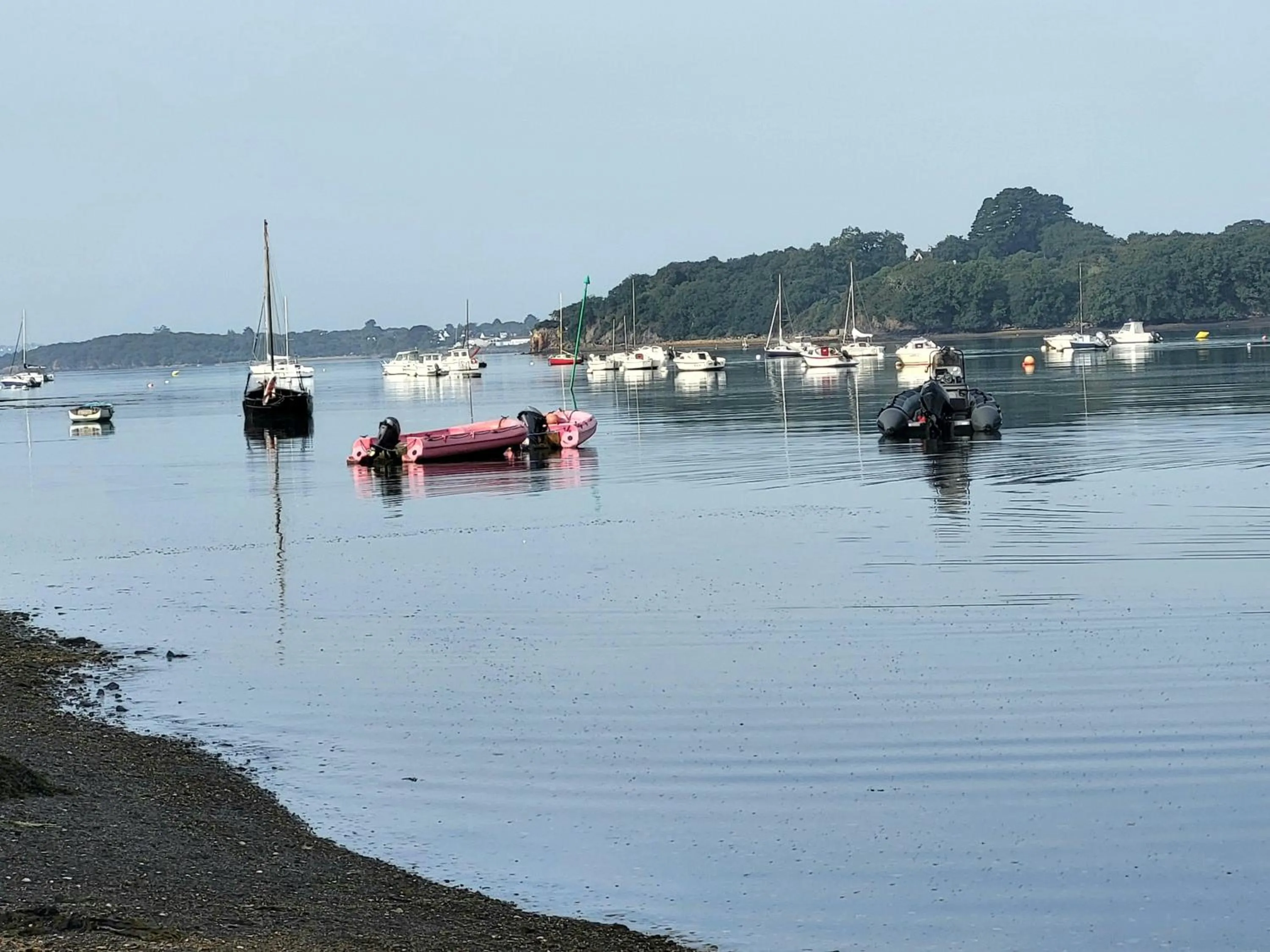 Sea view in CHAMBRES D'HÔTES LOPERHET