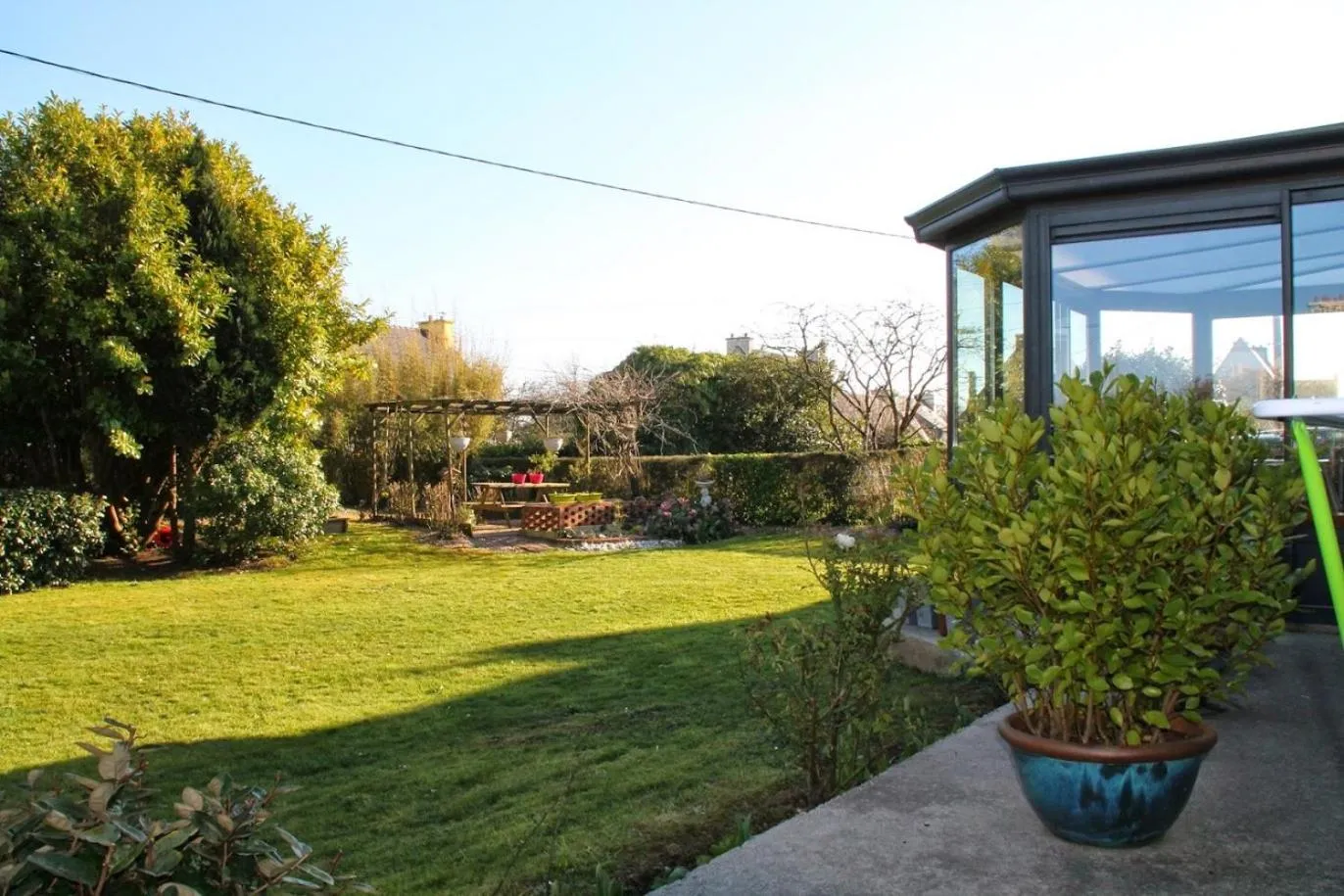 Garden view in CHAMBRES D'HÔTES LOPERHET