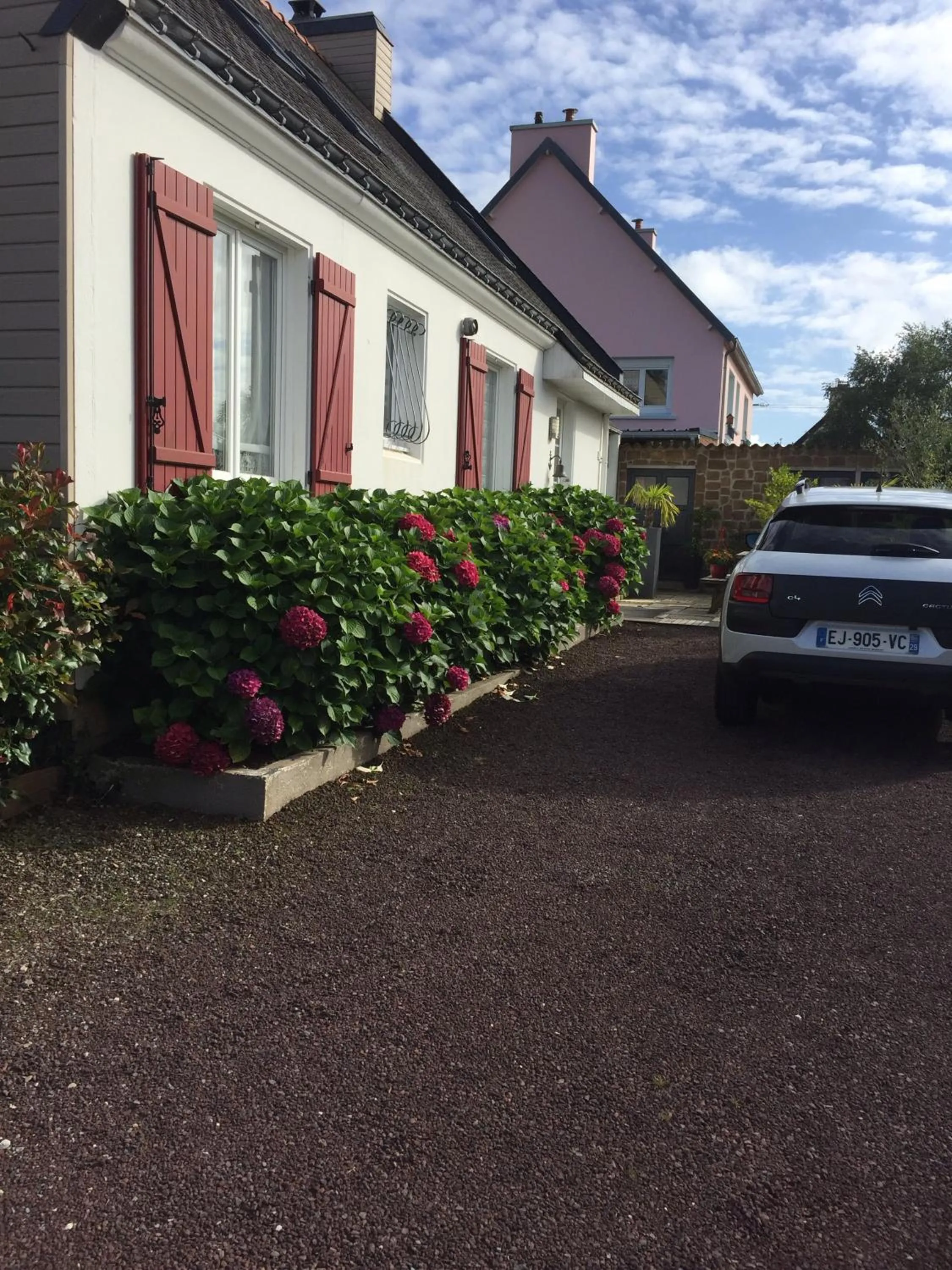 Property building in CHAMBRES D'HÔTES LOPERHET