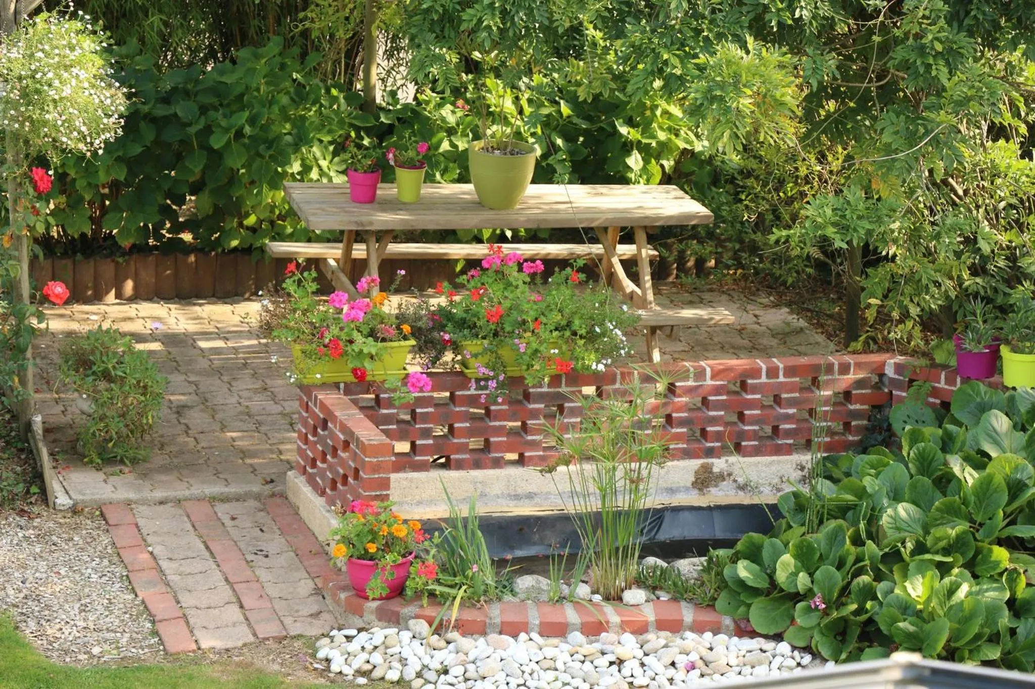 Property building in CHAMBRES D'HÔTES LOPERHET