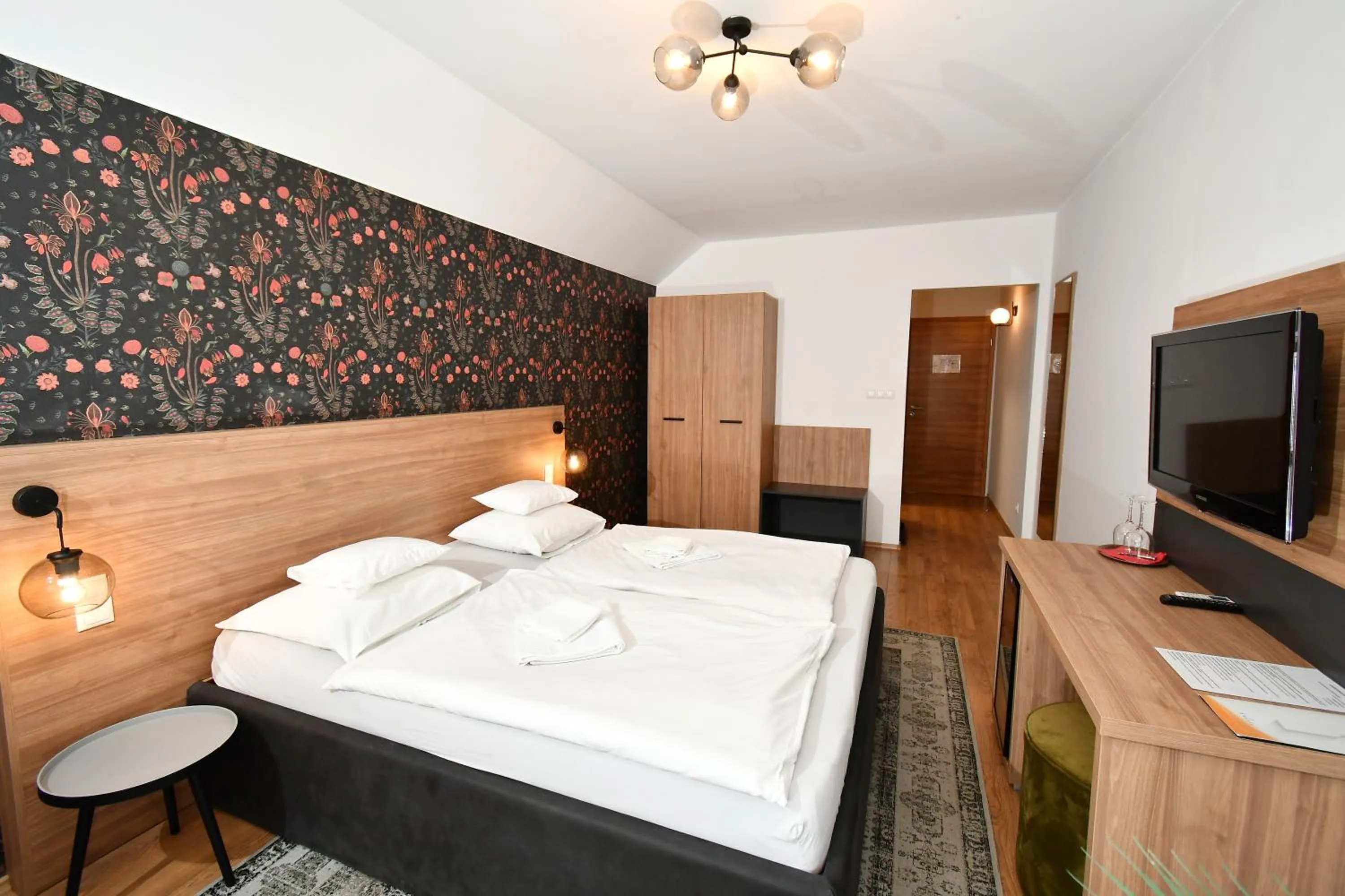 Photo of the whole room, Bed in Angyal Borászat és Panzió