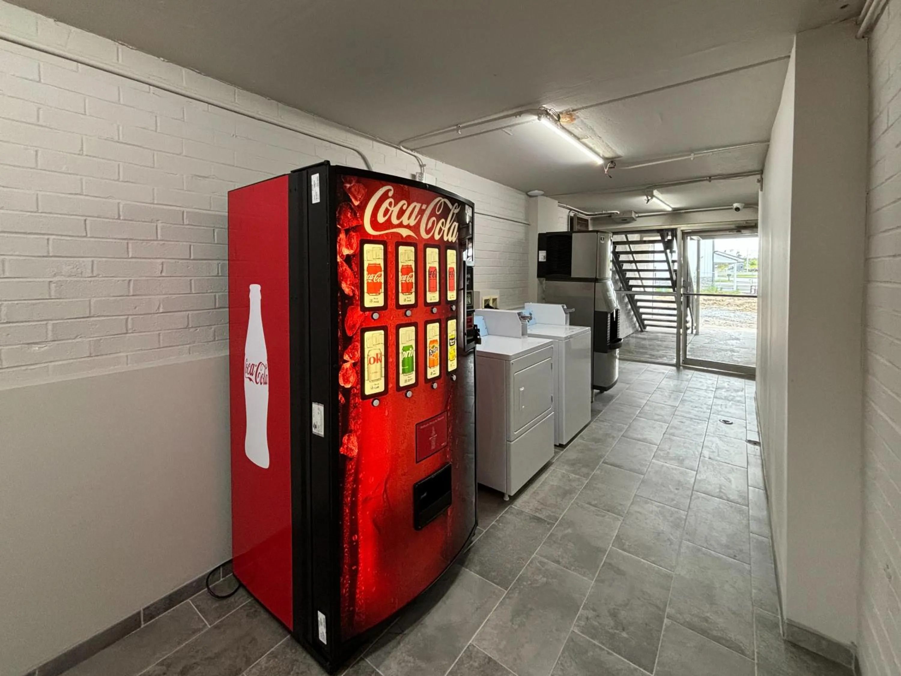 vending machine in Motel 6 Richmond, KY EKU Campus Area