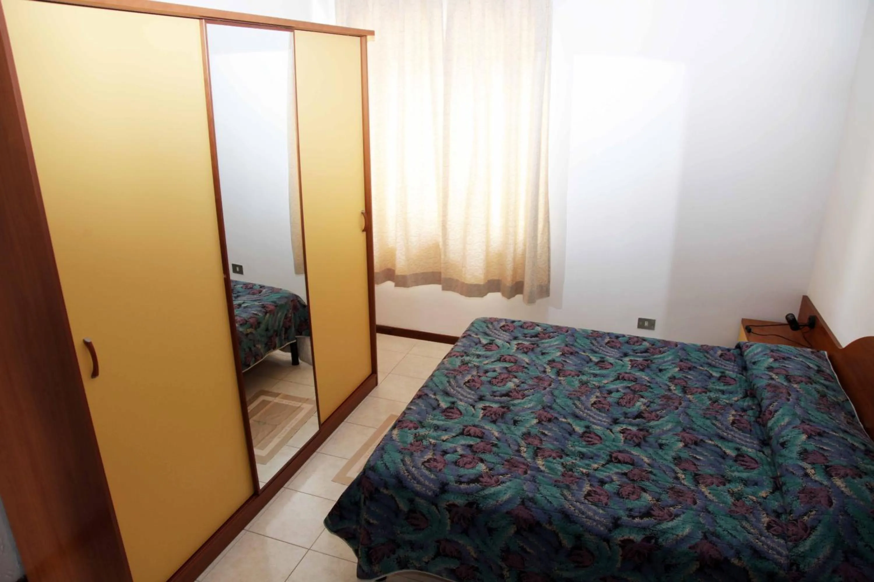 Bed in Villaggio Hotel Club La Pace