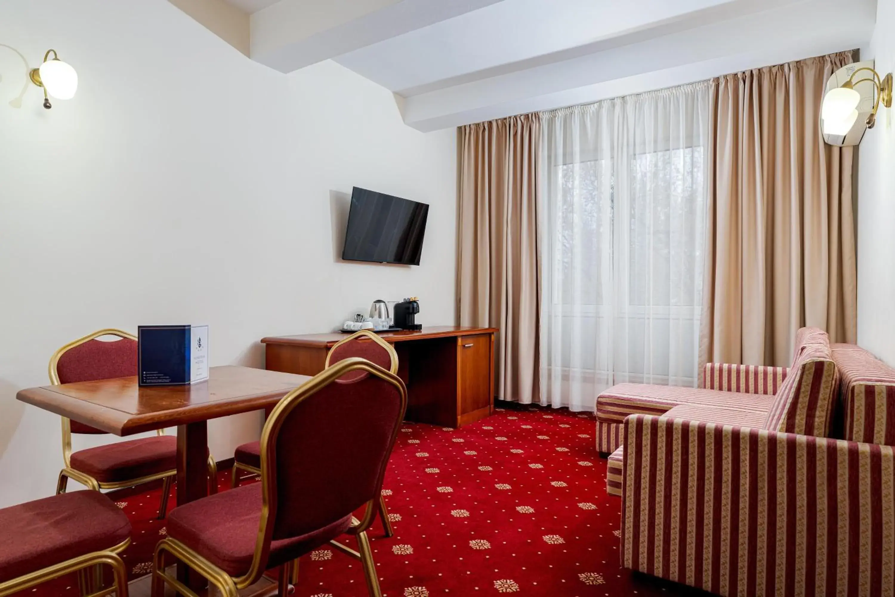 City view in Hotel Minerva City view in Hotel Minerva