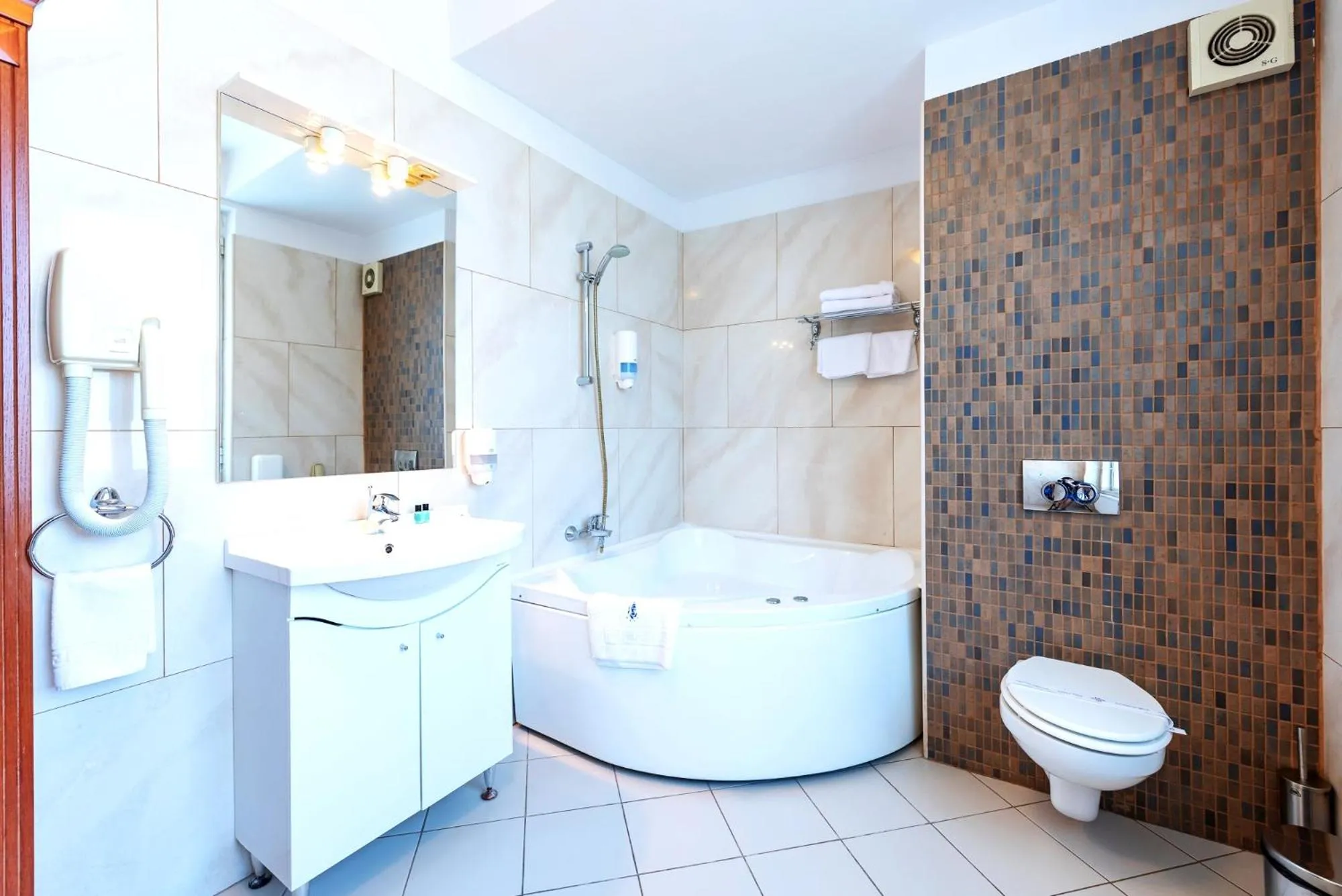 Bathroom in Hotel Minerva