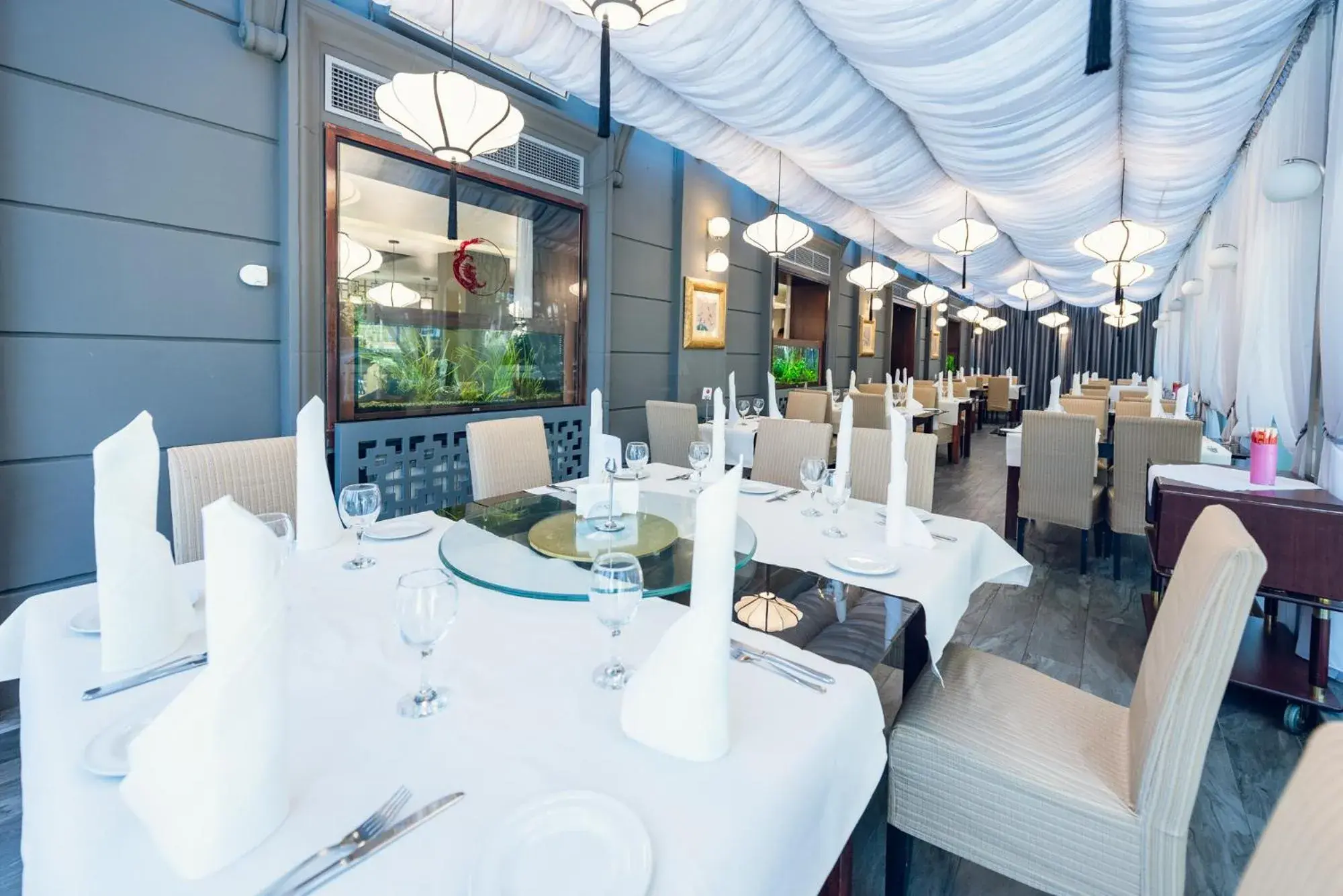 Restaurant/places to eat in Hotel Minerva Restaurant/places to eat in Hotel Minerva