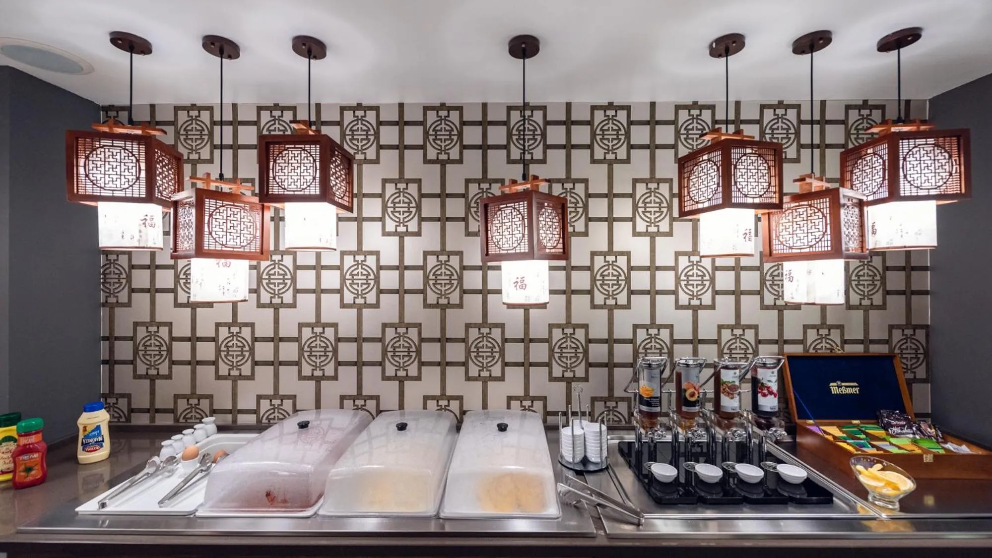 Buffet breakfast in Hotel Minerva