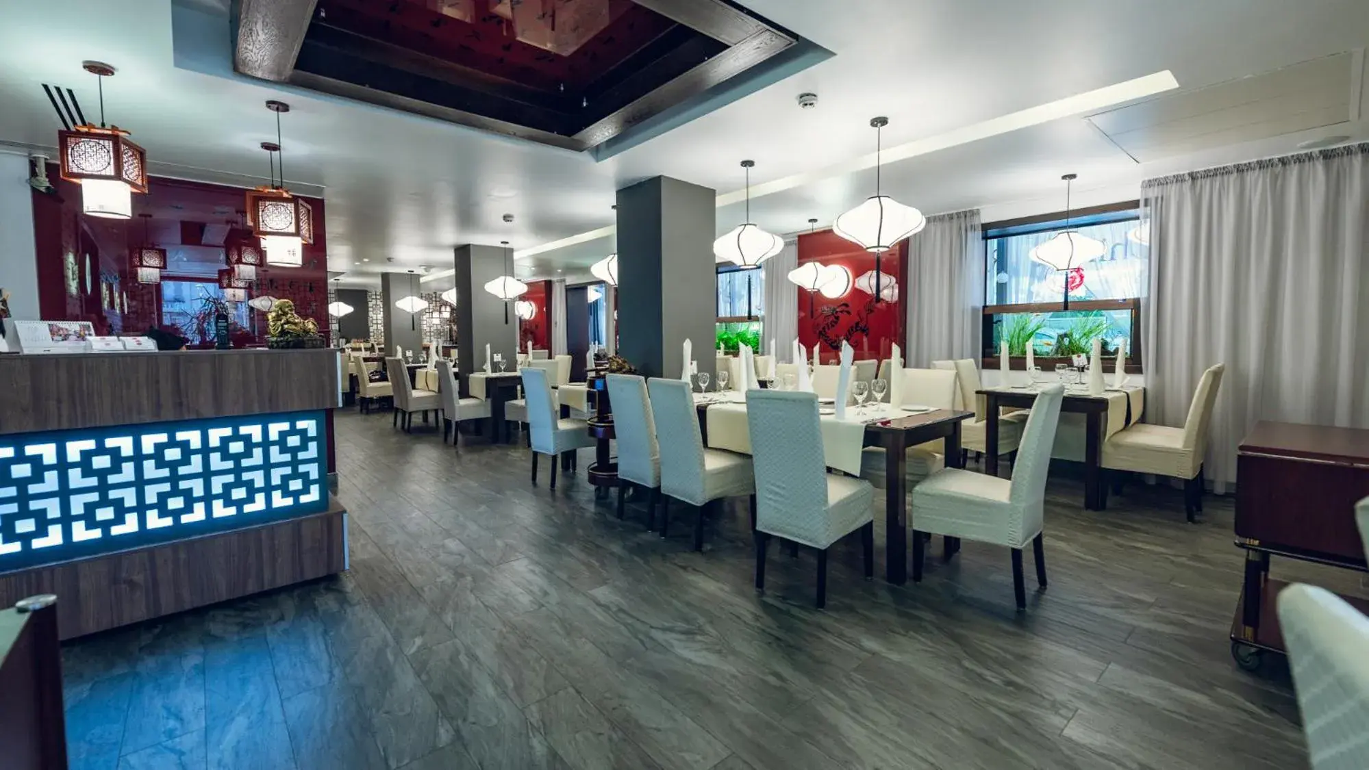 Restaurant/places to eat in Hotel Minerva Restaurant/places to eat in Hotel Minerva