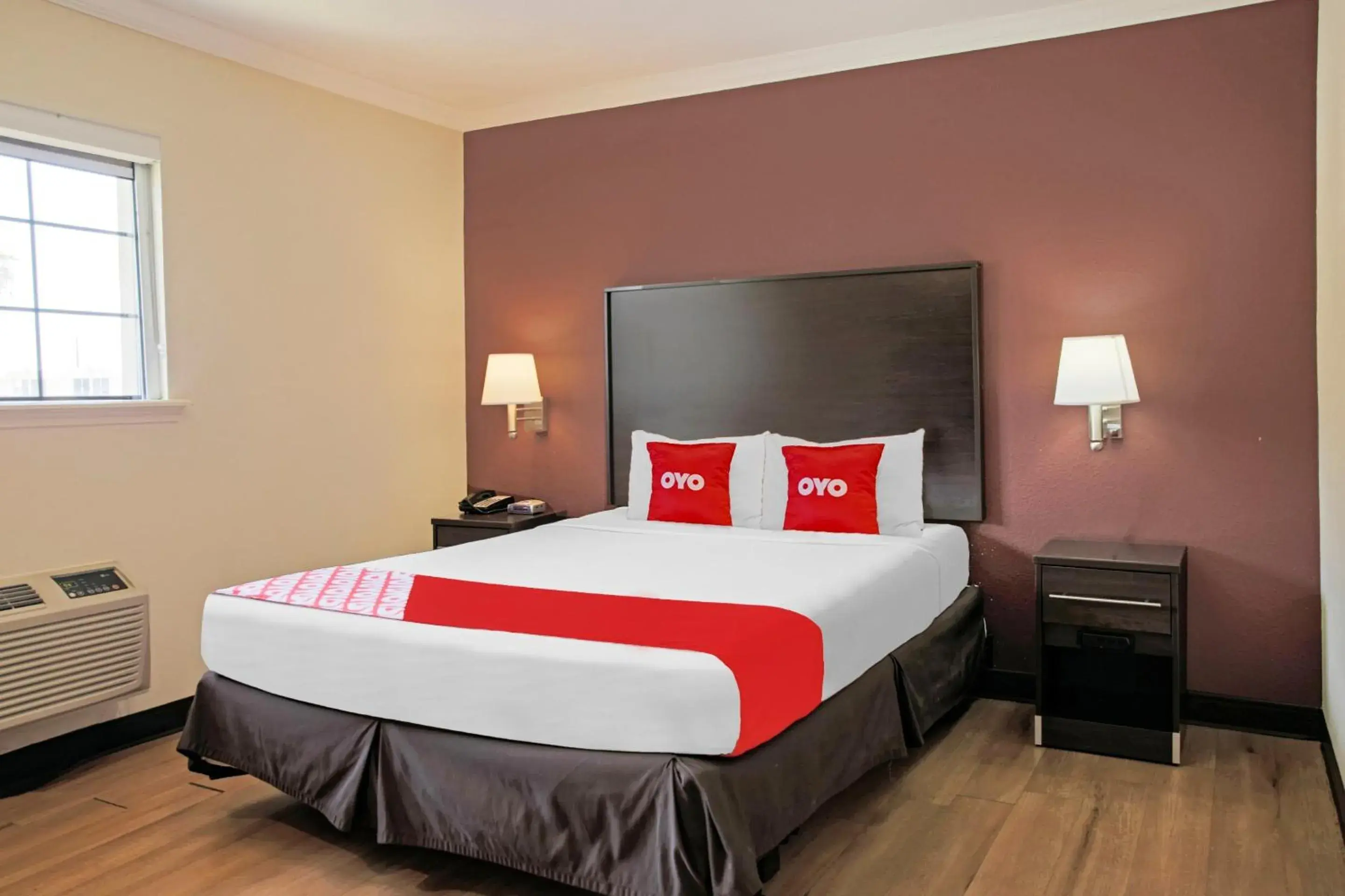 Two-Bedroom Suite in OYO Hotel McAllen Airport South Two-Bedroom Suite in OYO Hotel McAllen Airport South