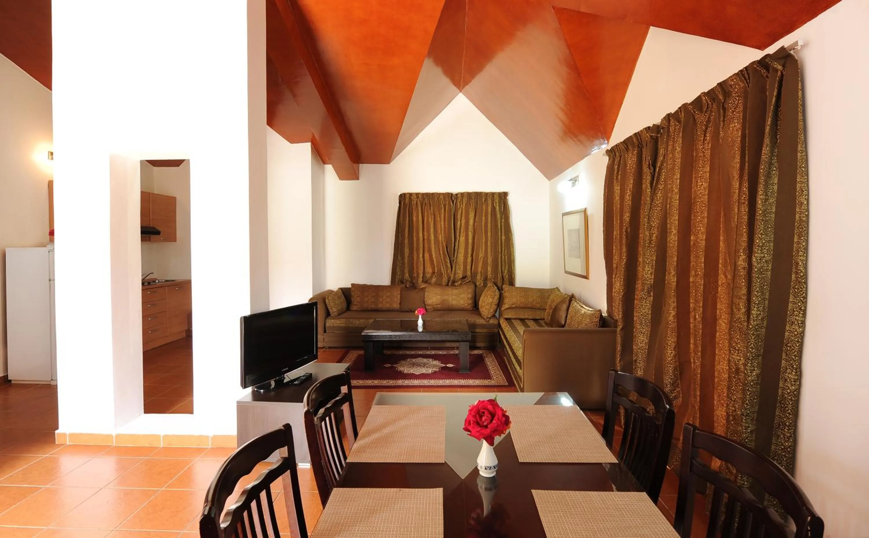 Kitchen or kitchenette in Farah Inn Ifrane
