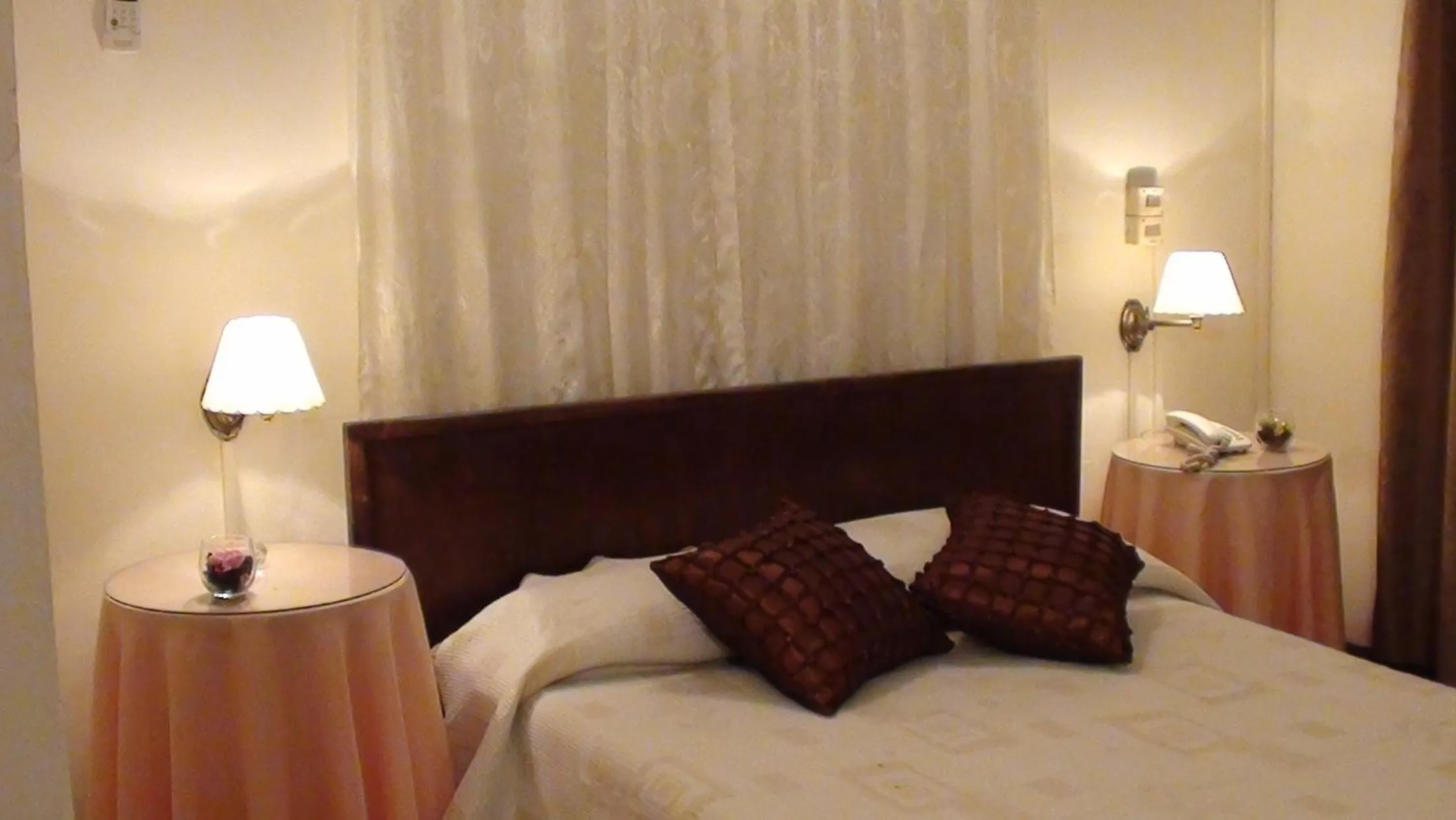 Decorative detail, Bed in Hotel Uruguay