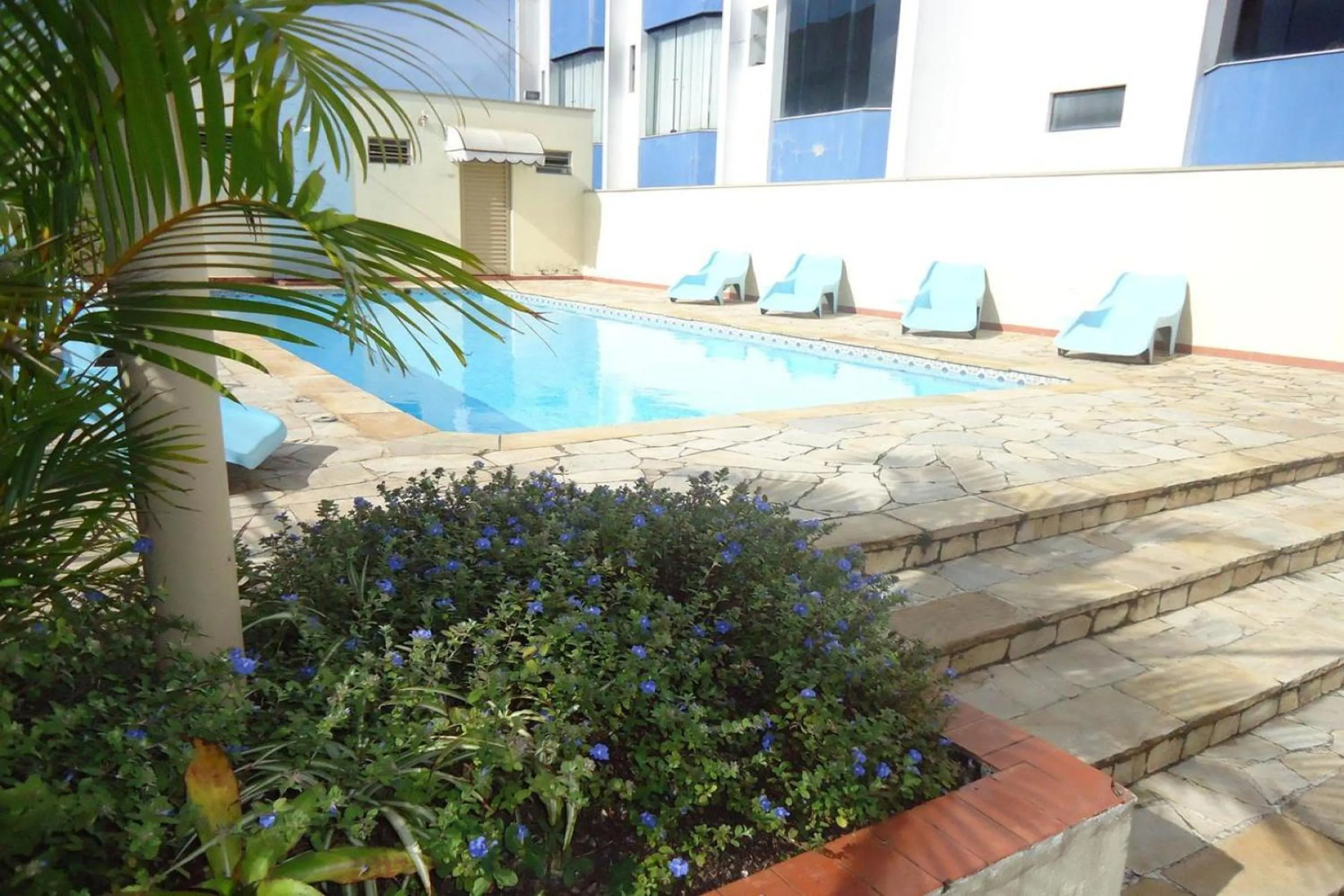 Swimming pool in Antico Plaza Hotel