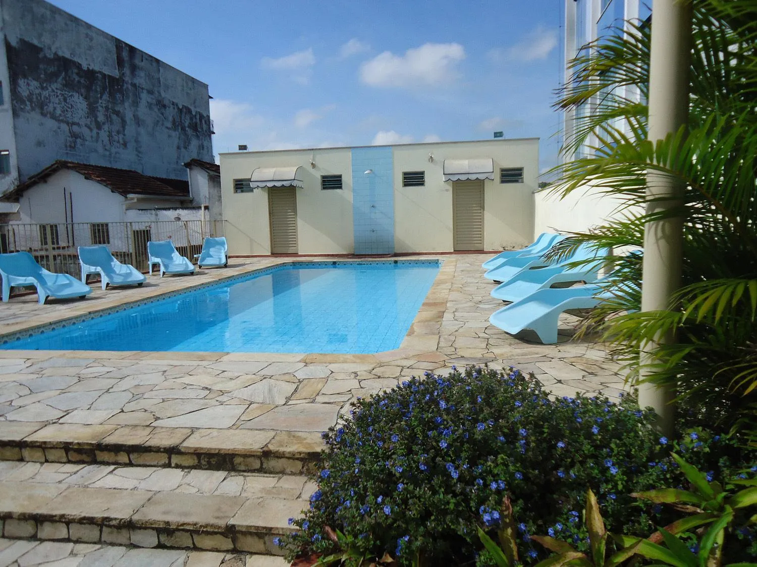 Swimming pool in Antico Plaza Hotel