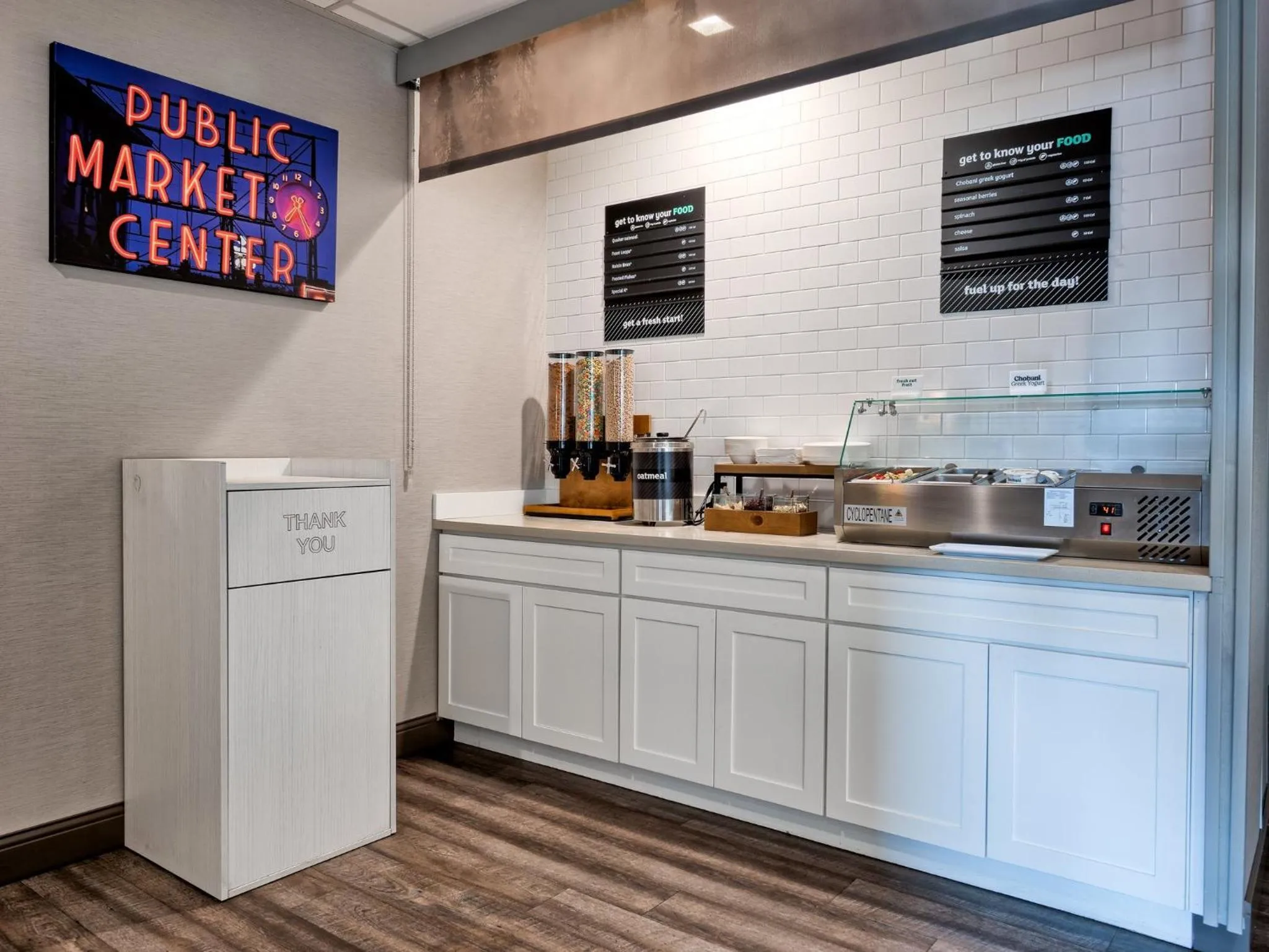 Restaurant/places to eat in Holiday Inn Tacoma Mall by IHG