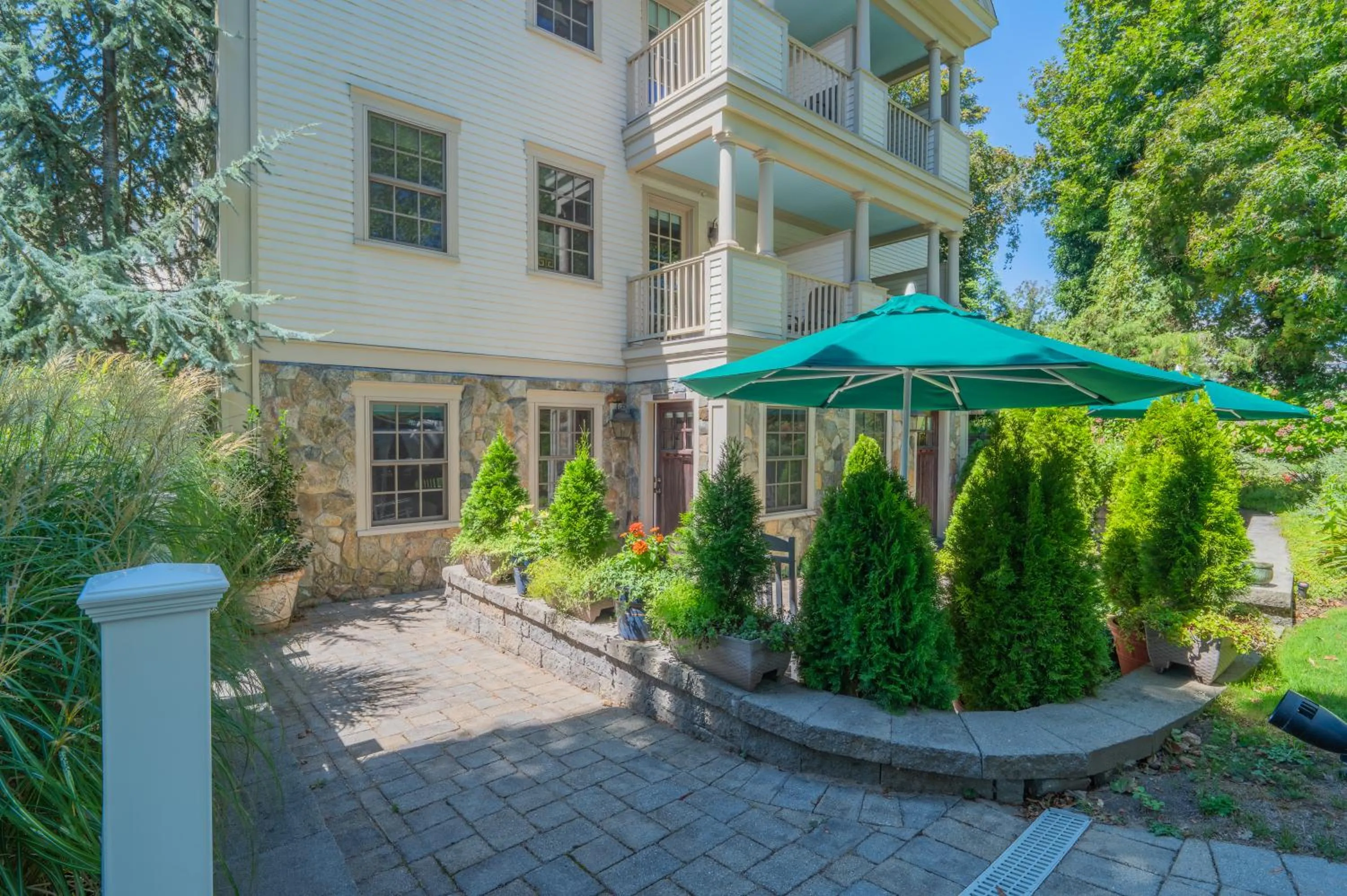 Property building in The Winstead Inn