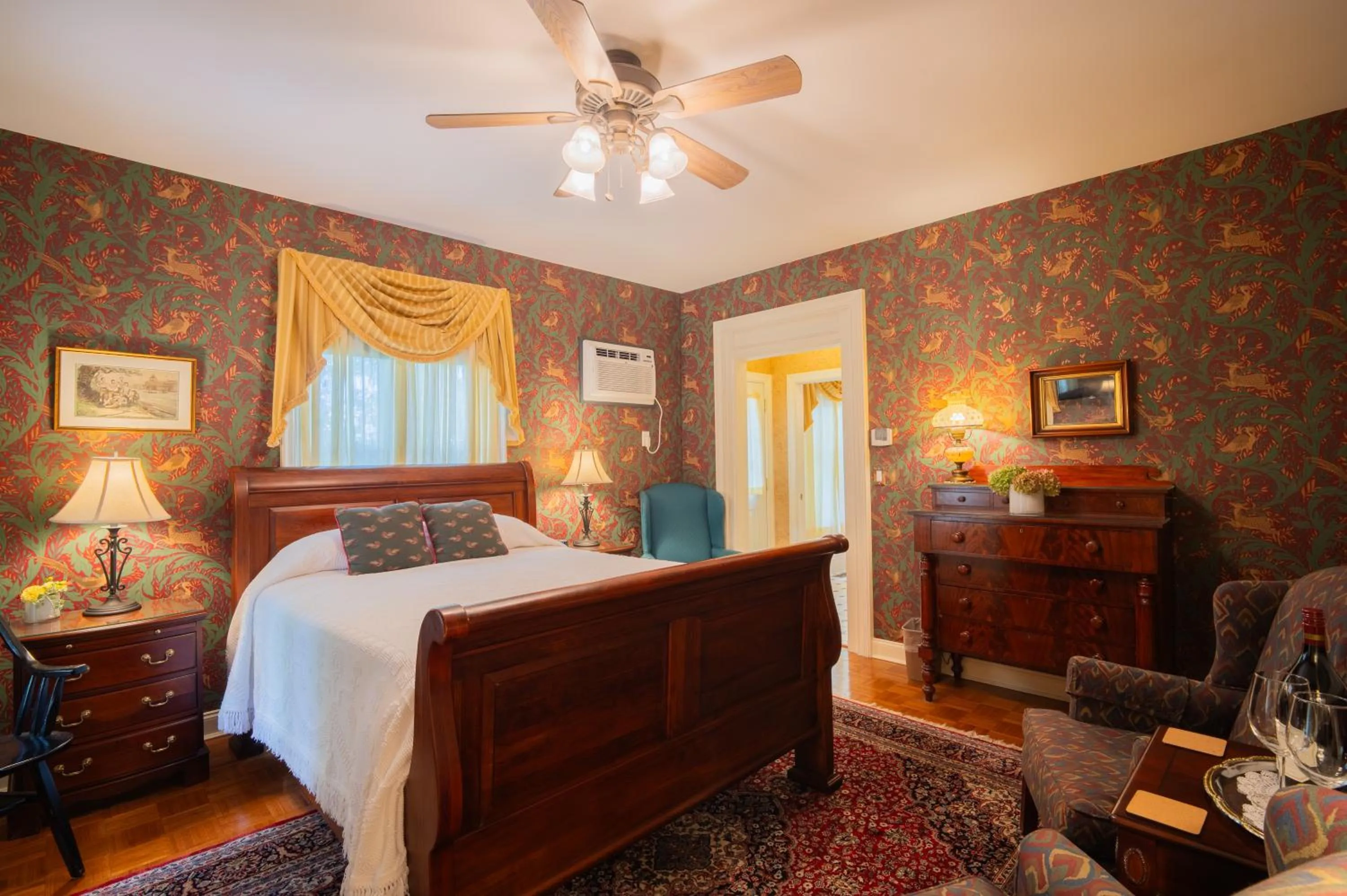 Bed in The Winstead Inn