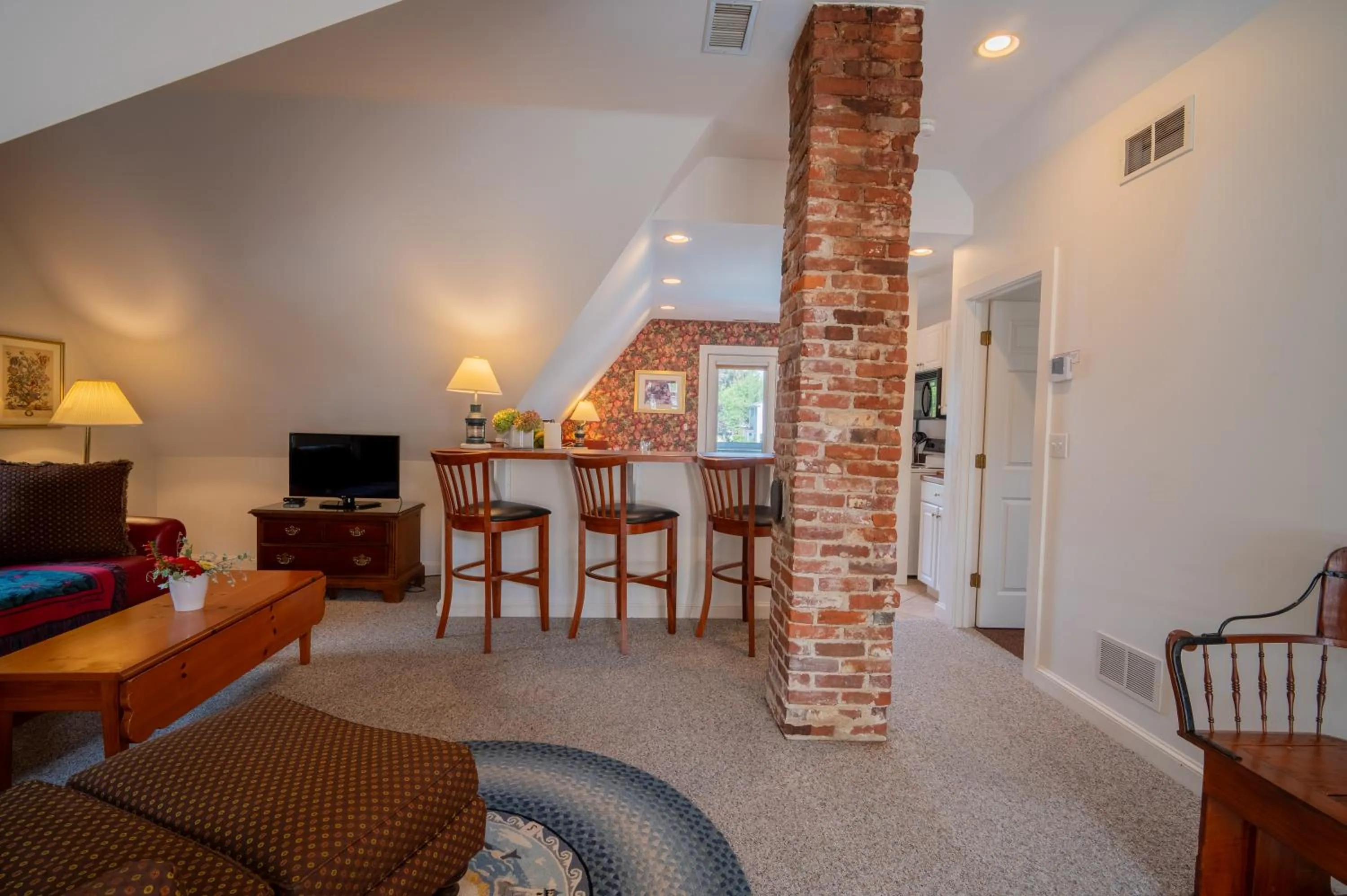 TV and multimedia in The Winstead Inn