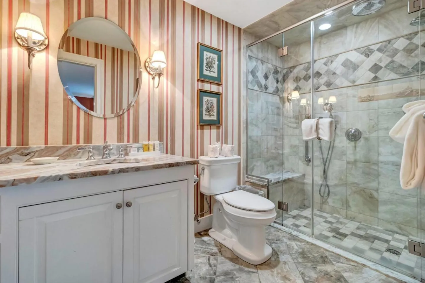 Shower in The Winstead Inn