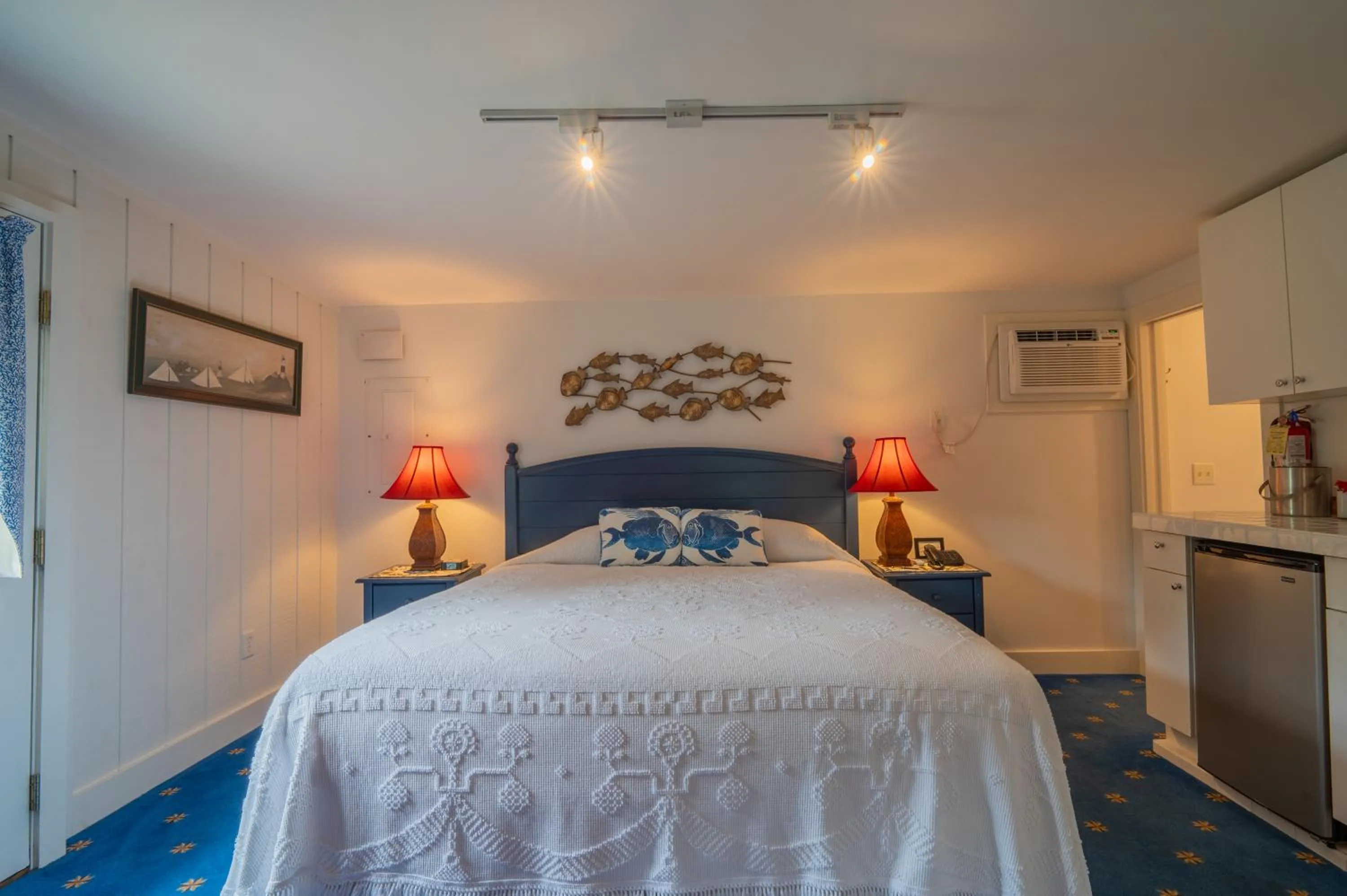 Bed in The Winstead Inn