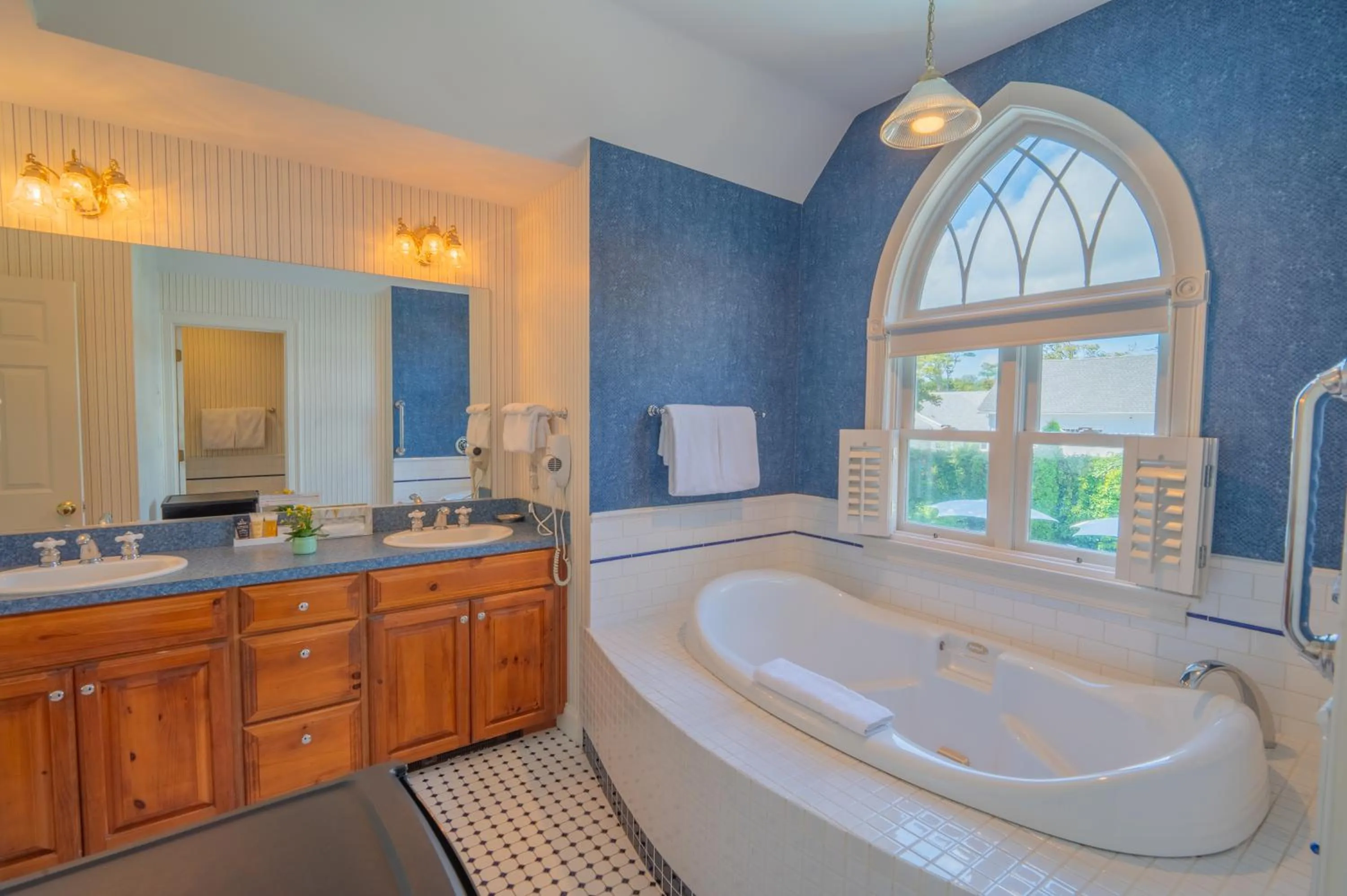 Bathroom in The Winstead Inn