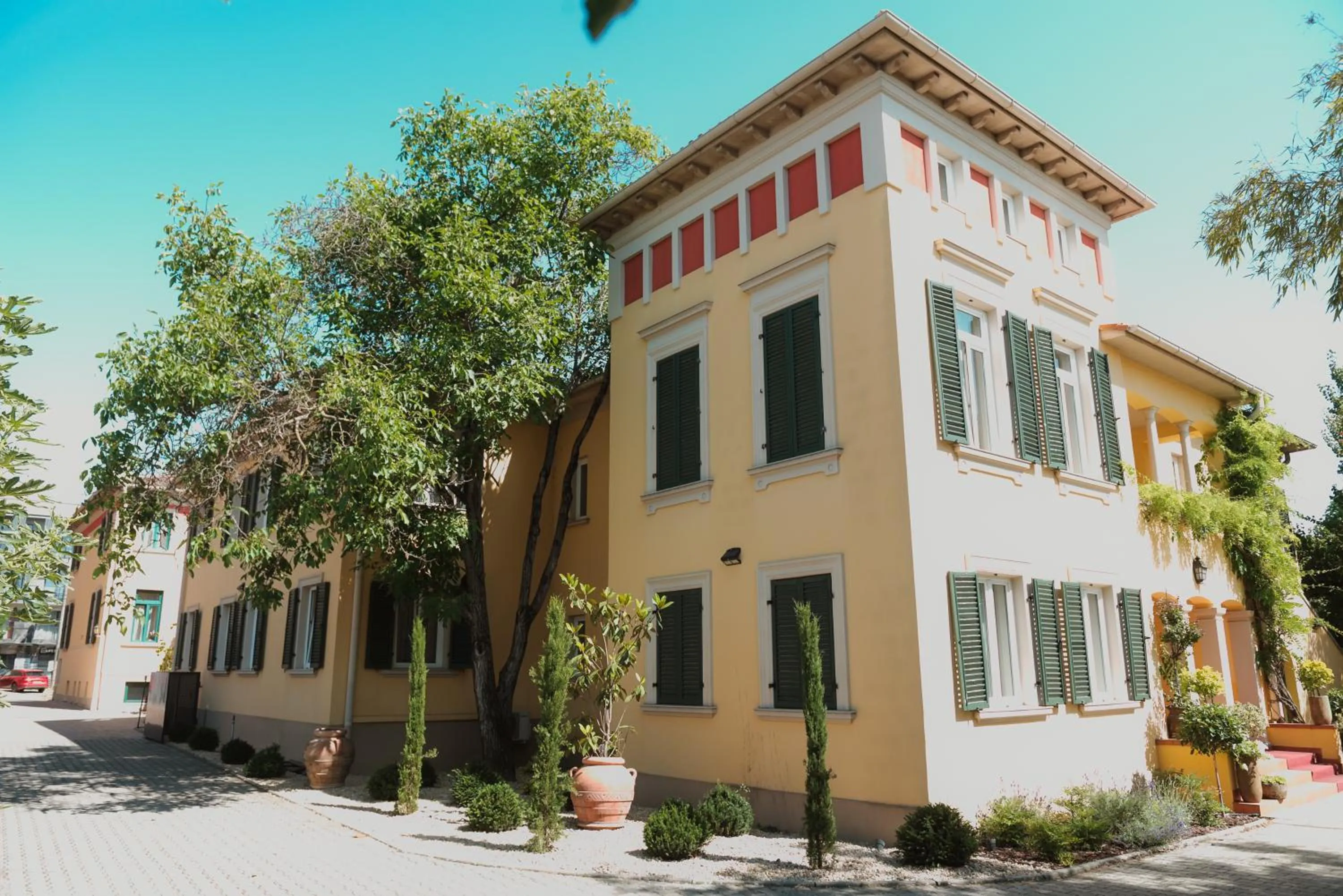 Property building in Hotel La Residenza