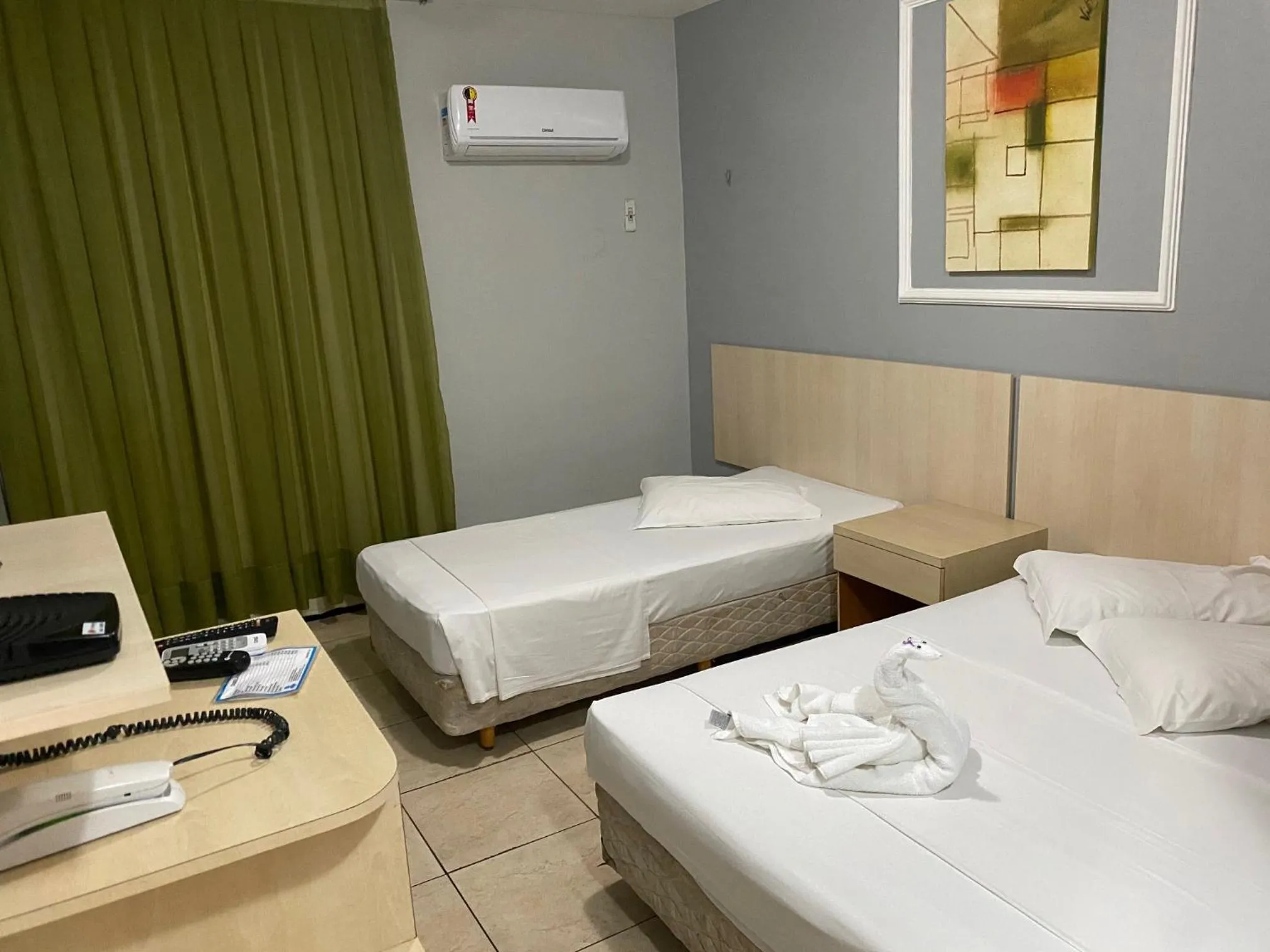 Bed in Hotel Aquarius