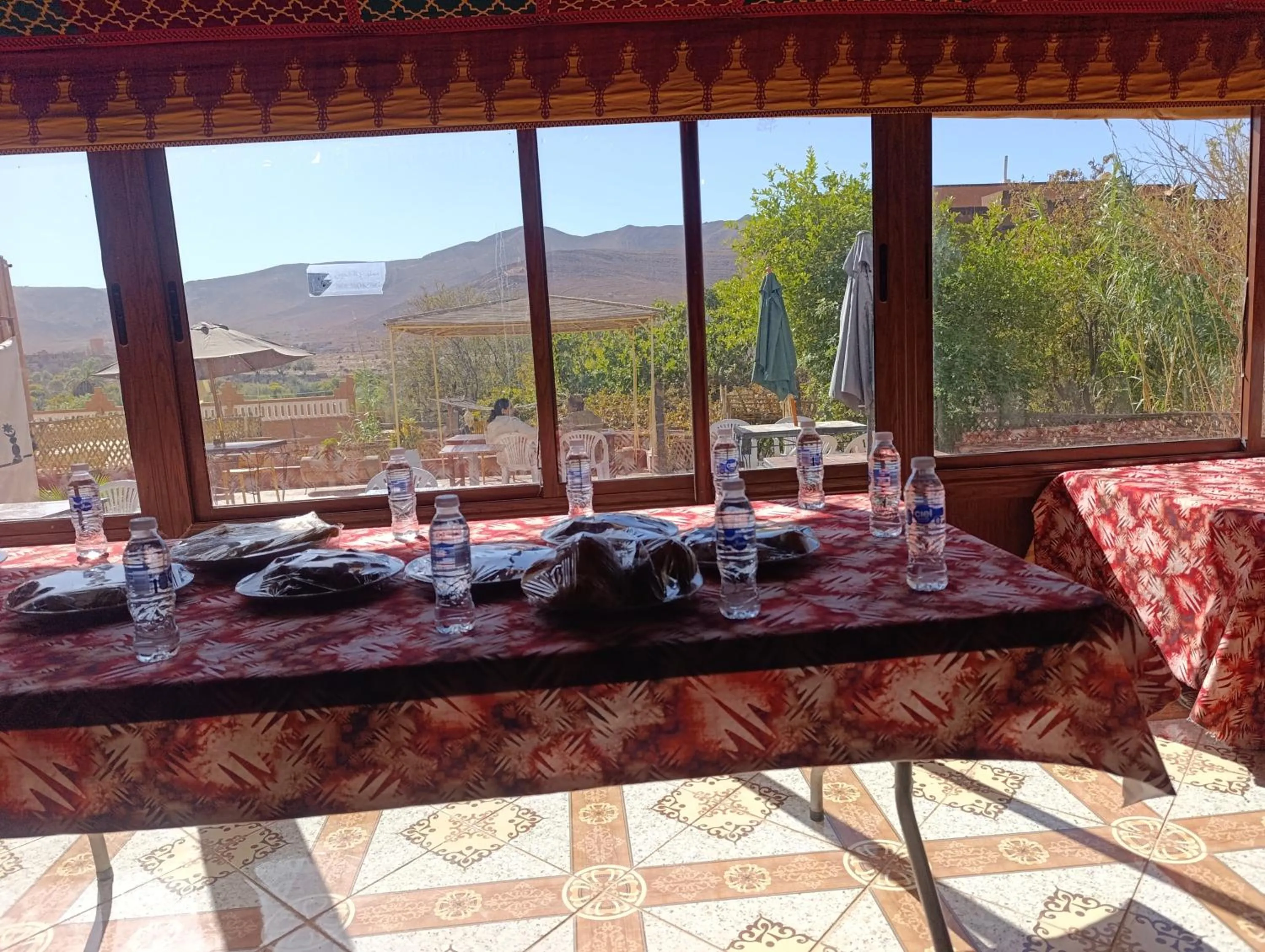 Restaurant/places to eat in Auberge Restaurant le Safran