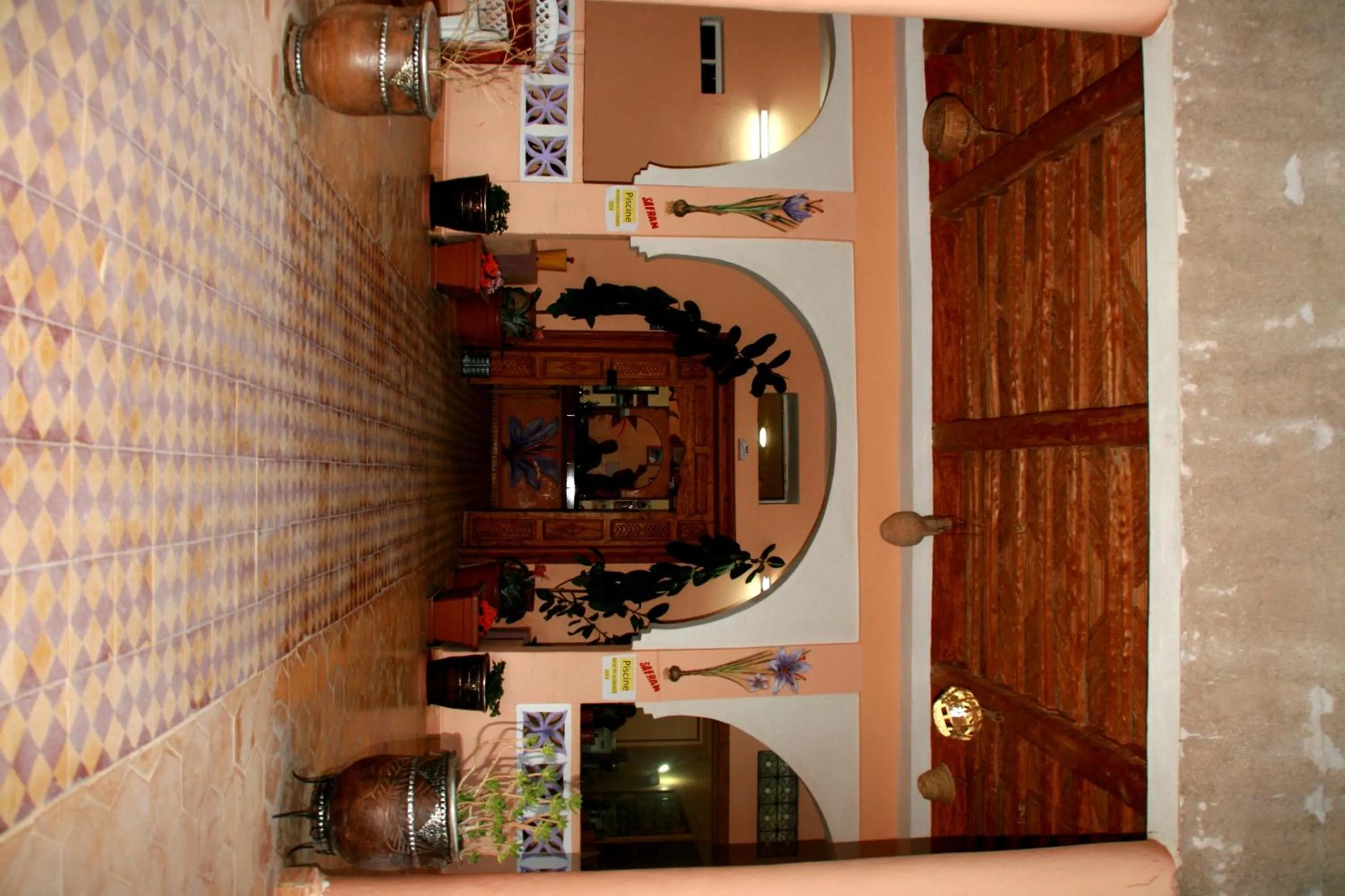 Decorative detail in Auberge Restaurant le Safran