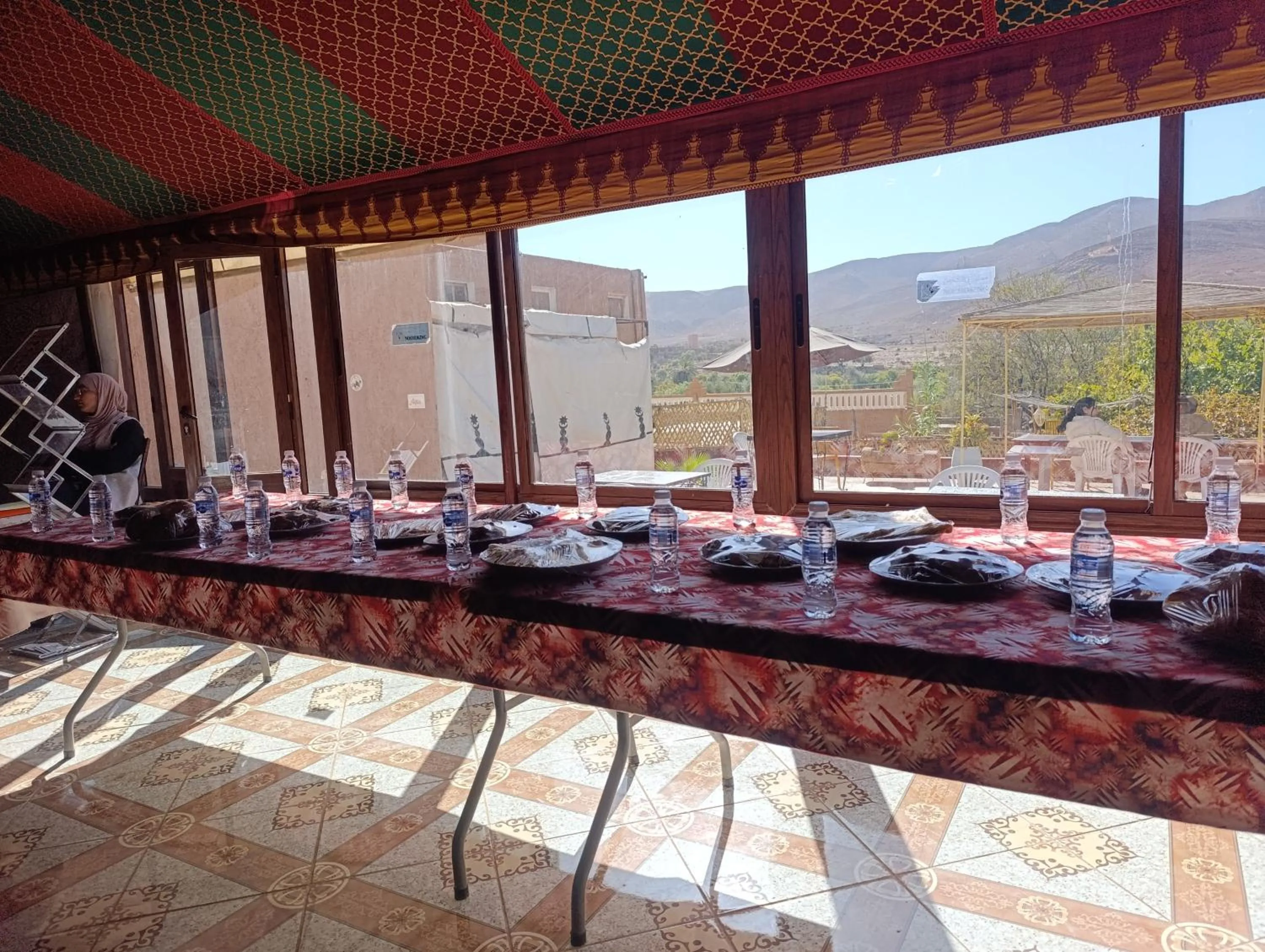 Restaurant/places to eat in Auberge Restaurant le Safran