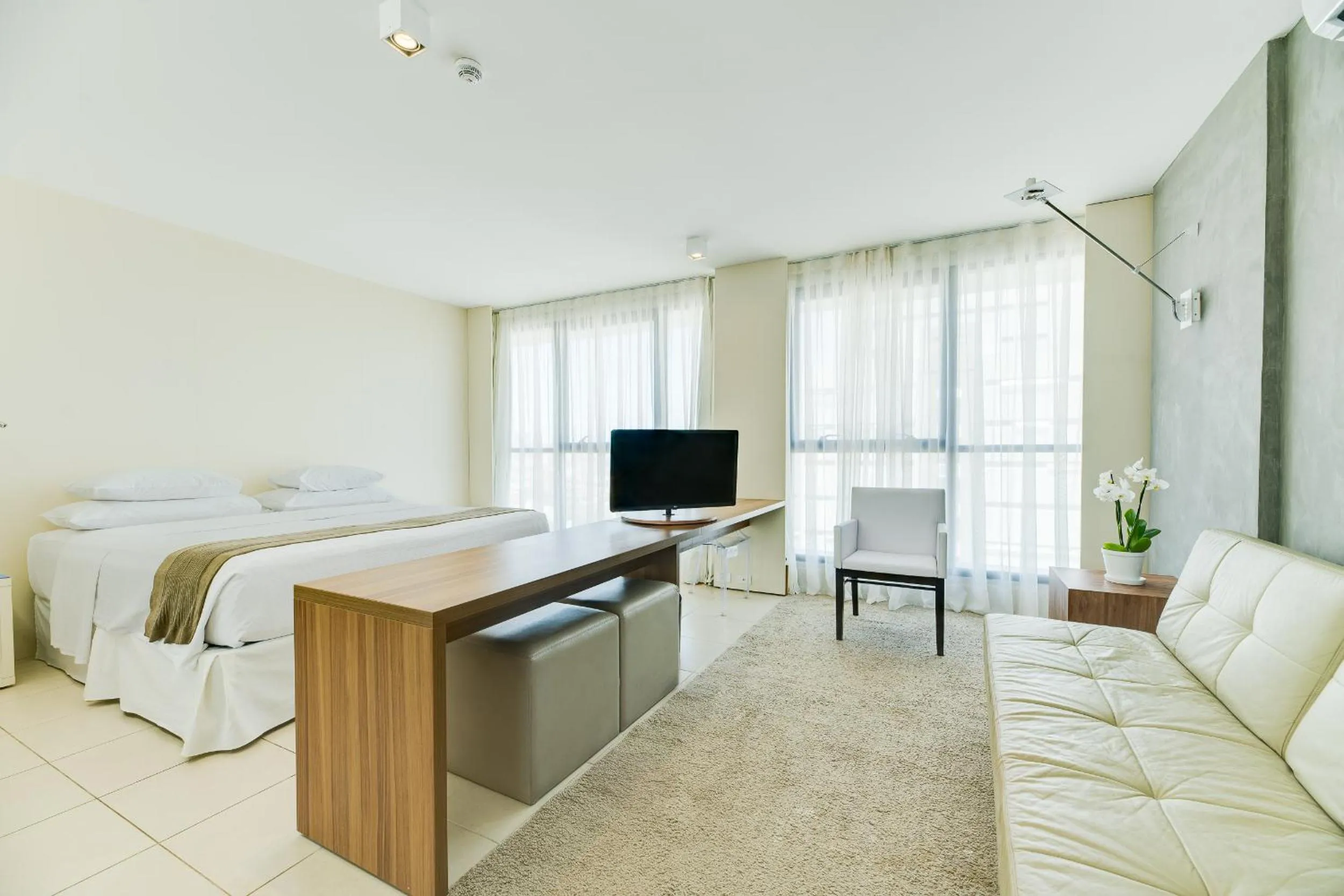 Photo of the whole room, Bed in Meridiano Hotel