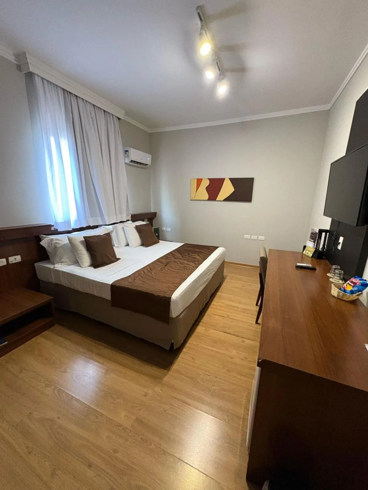 Bedroom, Bed in Class Hotel Passos