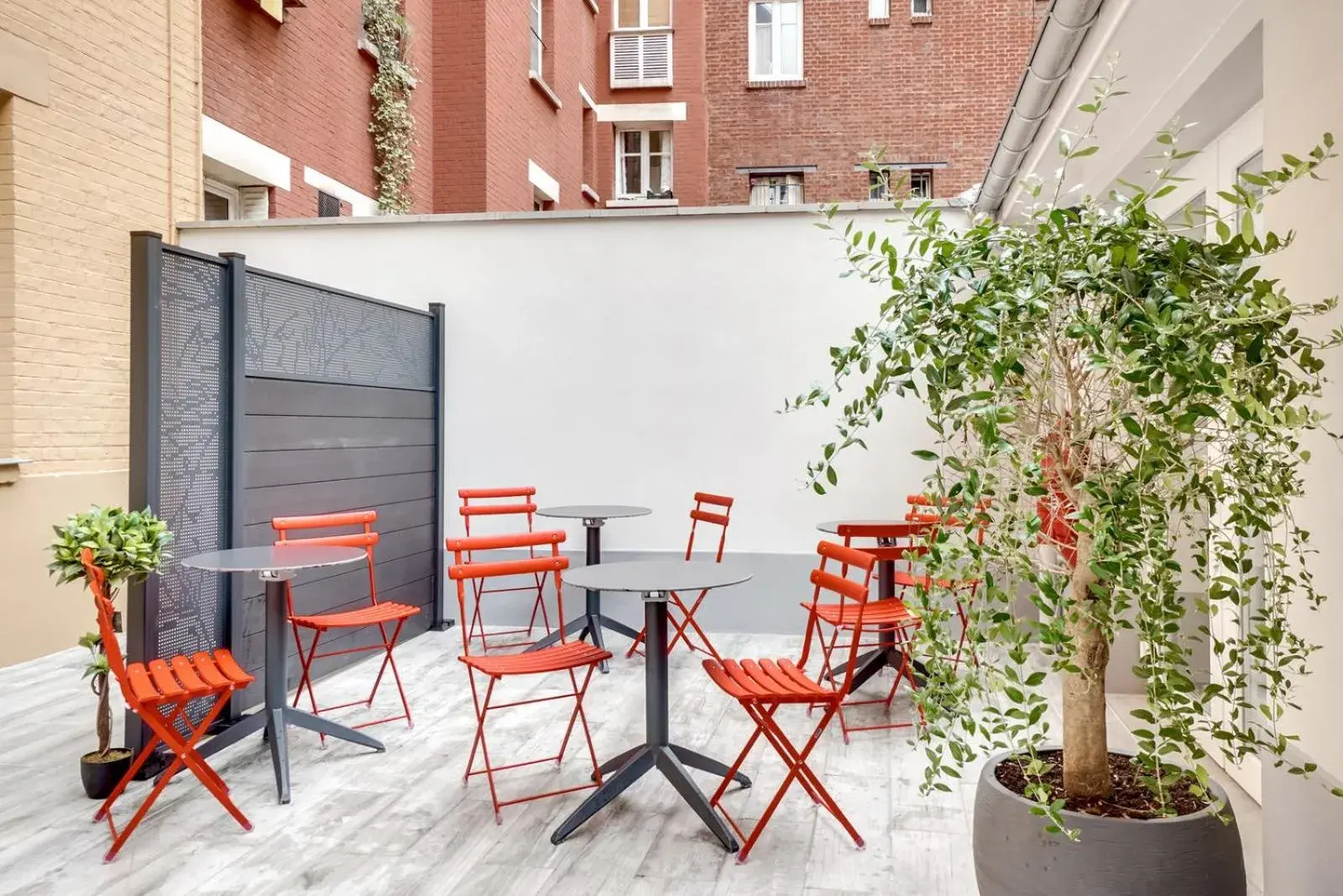 Balcony/Terrace in Paris Hotel