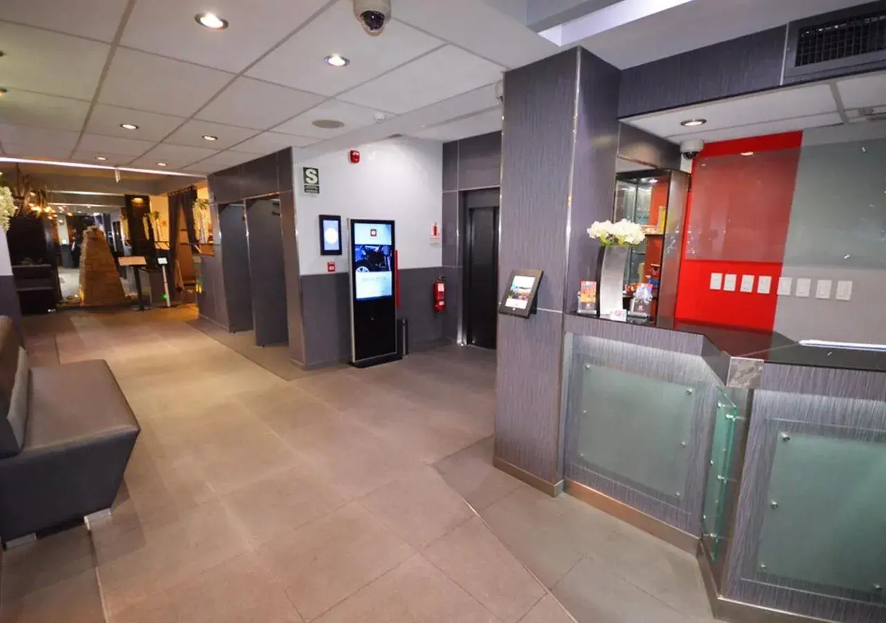 Lobby or reception in qp Hotels Lima Lobby or reception in qp Hotels Lima