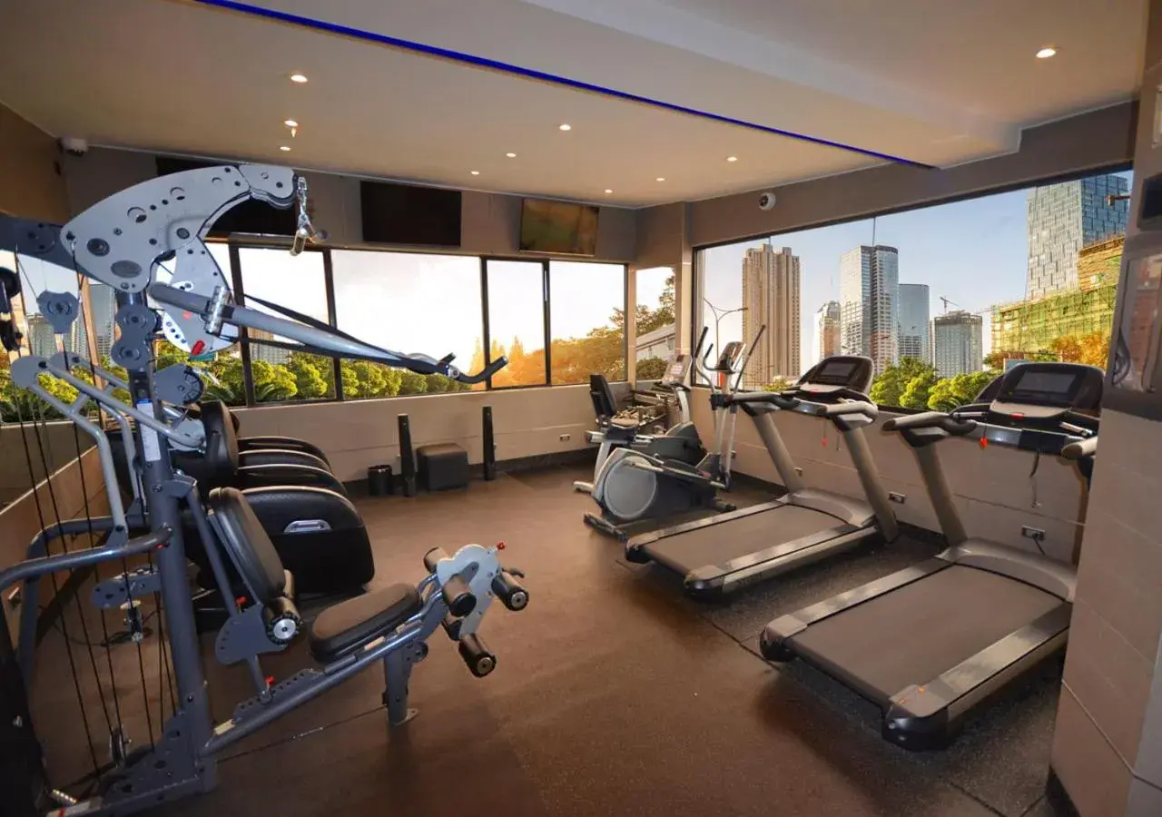 Fitness centre/facilities in qp Hotels Lima Fitness centre/facilities in qp Hotels Lima